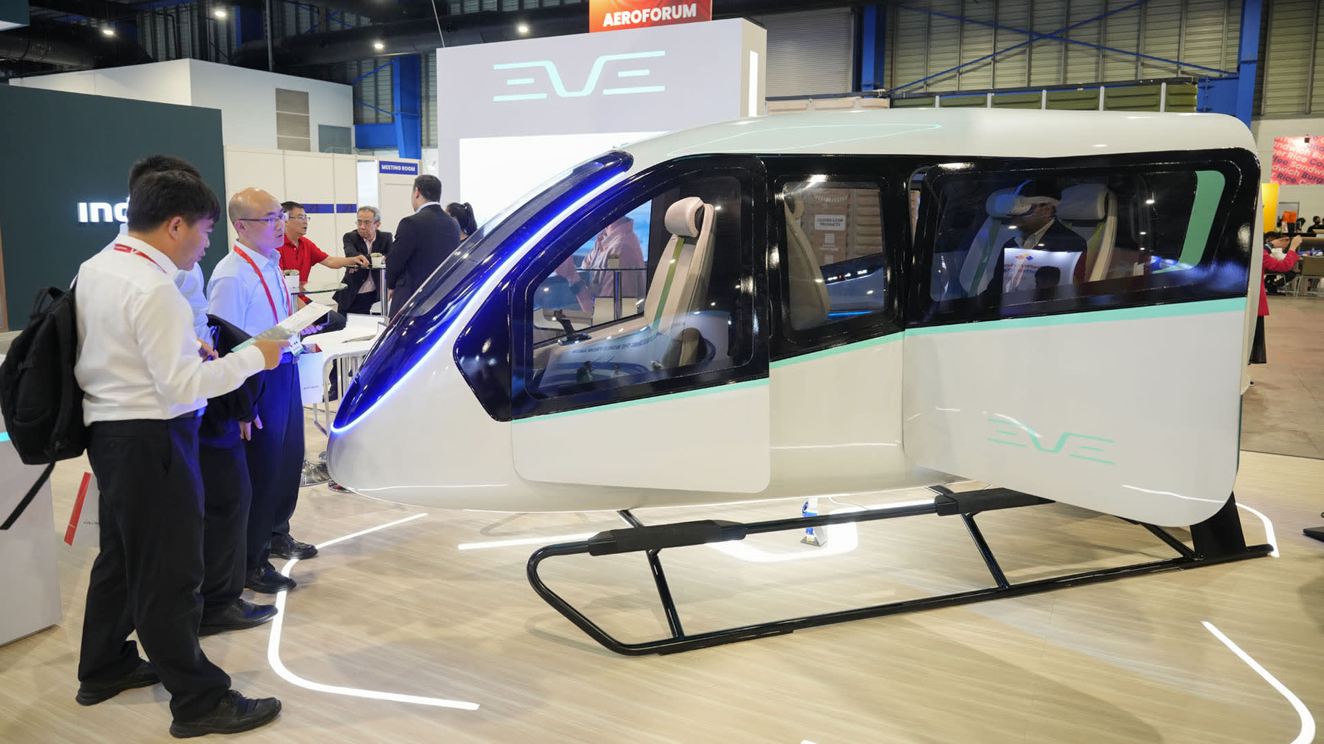 Hyundai S Supernal Embraer Backed Eve Air Mobility To Build Electric