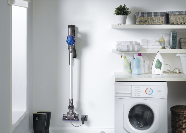 Dyson-Digital-Slim-Hanging
