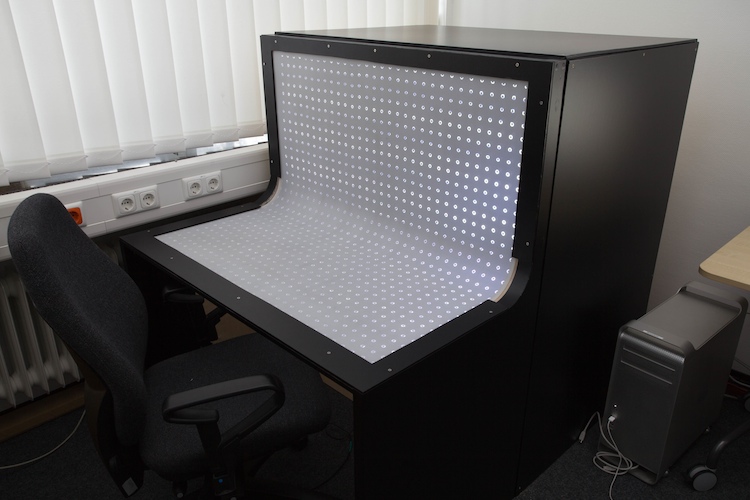 Bend Desk Turns Your Workspace Into a Multitouch Arcade Game