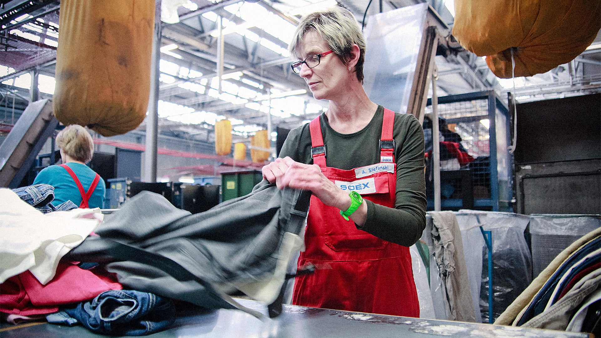 How H+M Is Trying To Balance Fast Fashion With Revolutionary Recycling ...