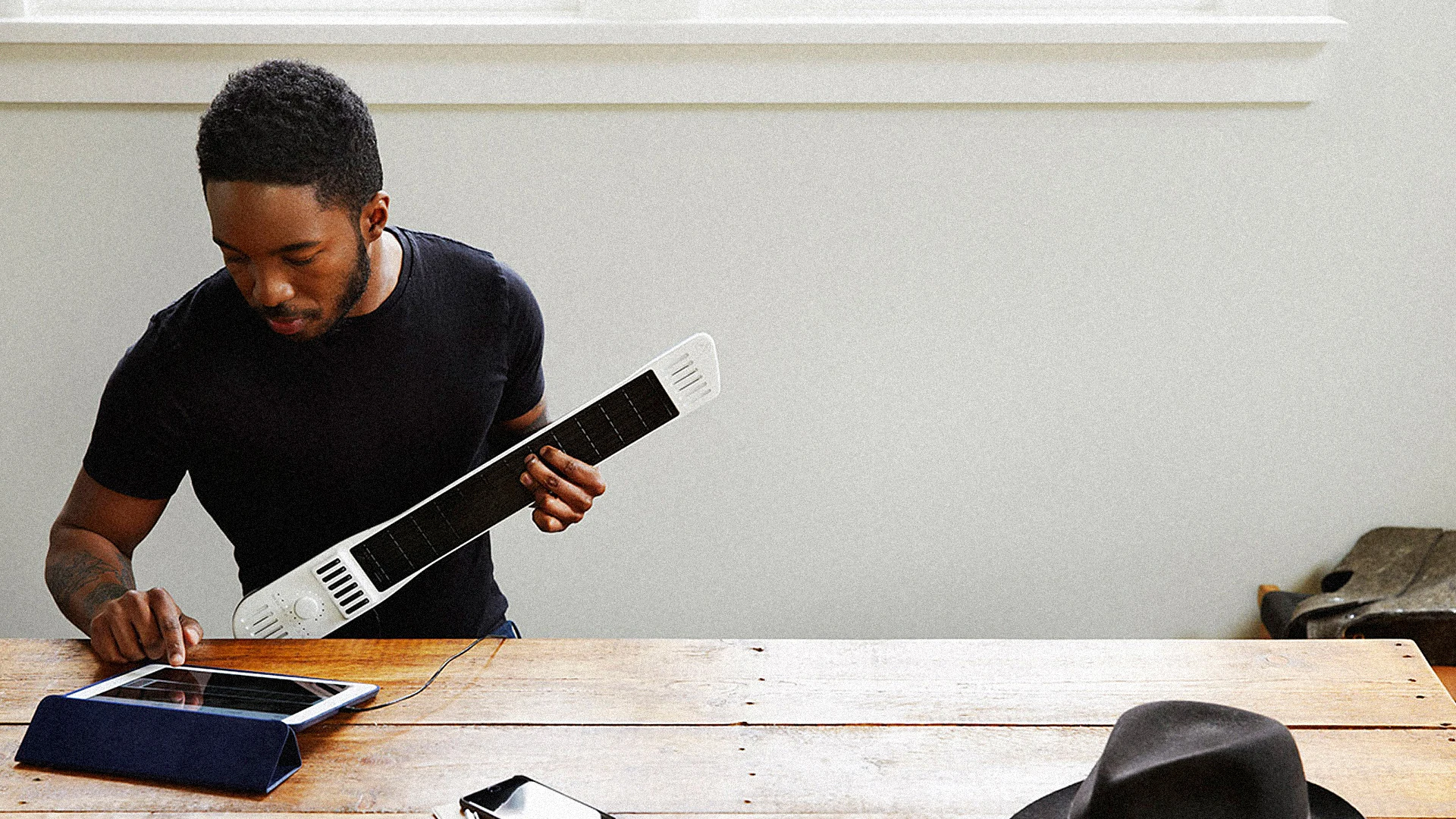 This Synthesizer Magically Transforms Into Any Musical Instrument ...