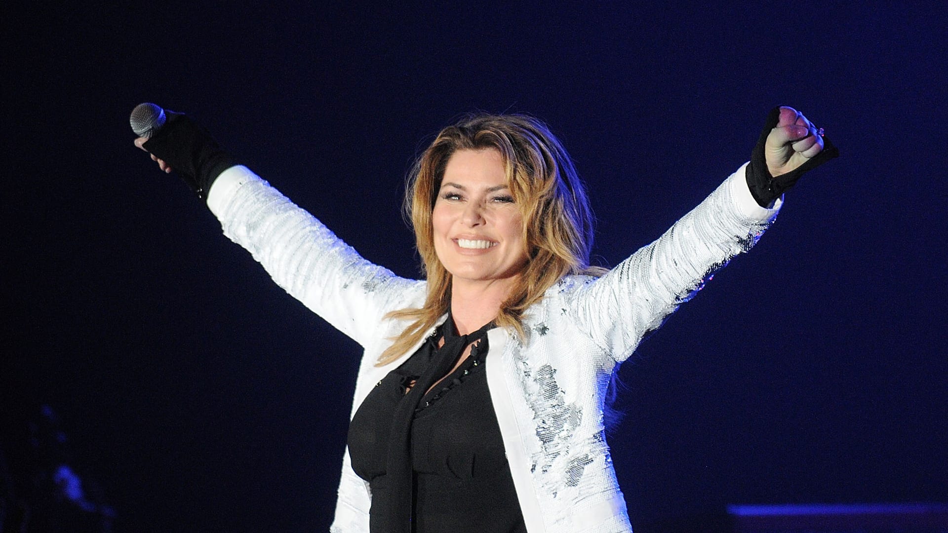 Why Shania Twain’s Apology Can’t Un-Ring The Trump Bell
