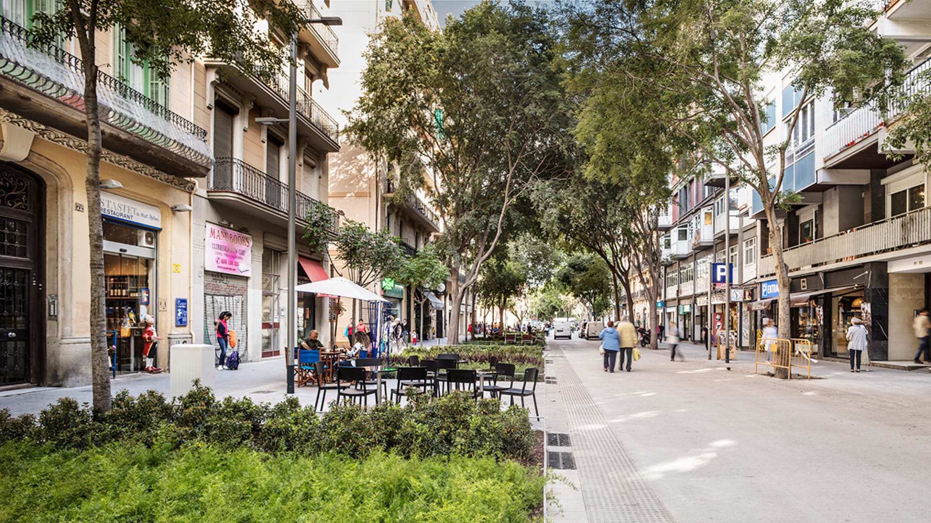 Barcelona is redesigning 21 downtown streets to prioritize people, not cars