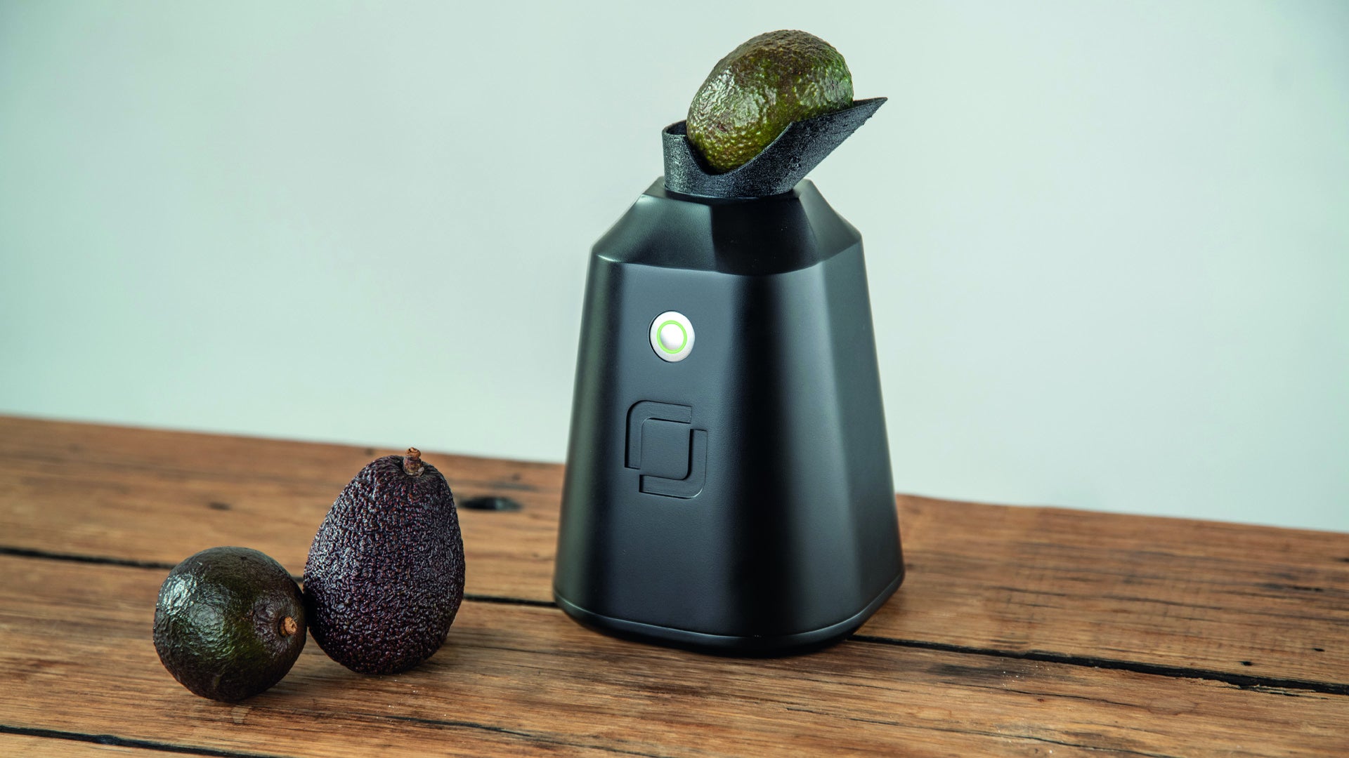 Avocado Ripe Detectpr Device Germany This sci-fi device knows exactly how long an avocado will last