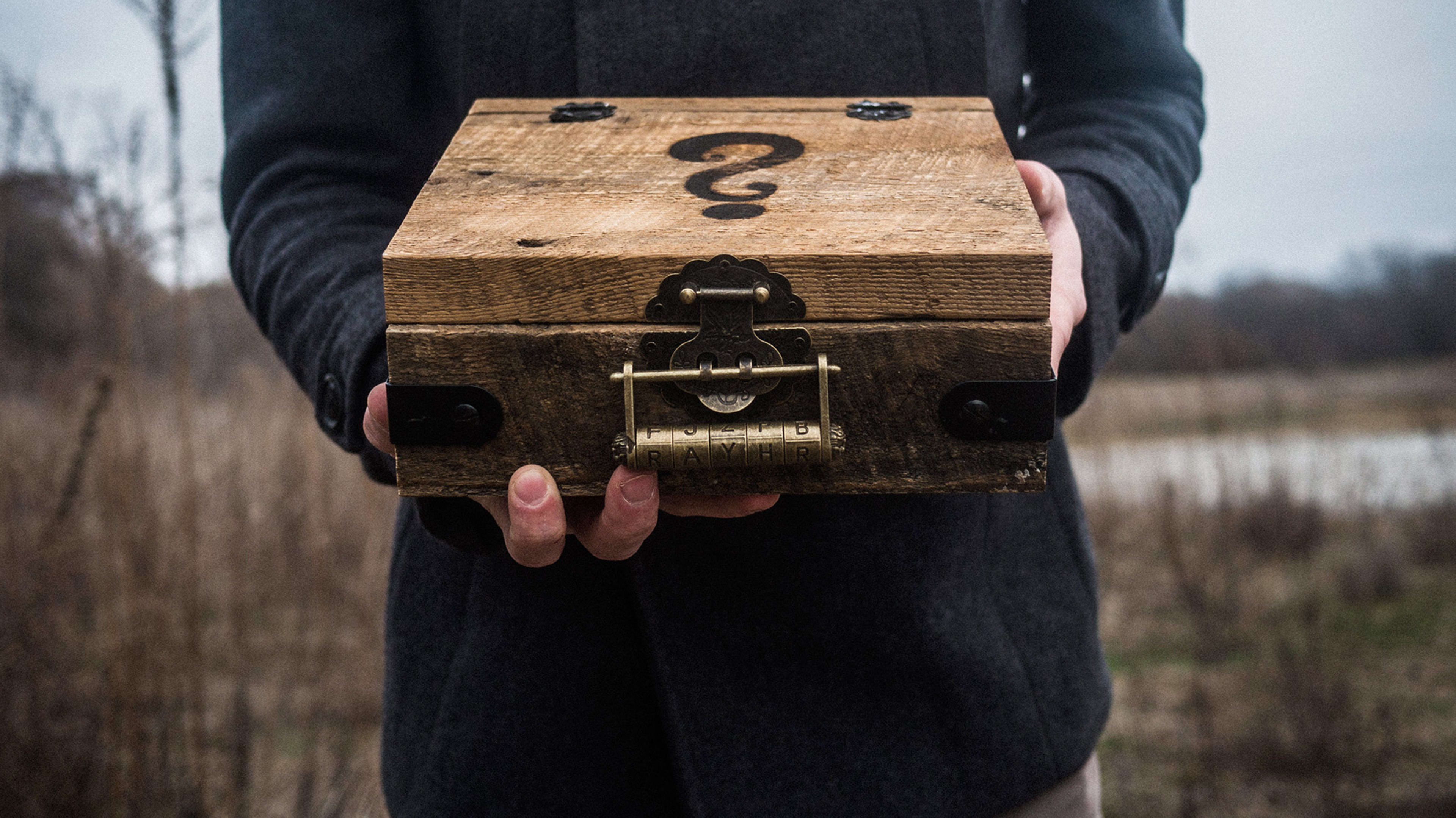 J.J. Abrams Creates Locked Mystery Boxes You Can Look Inside (Or