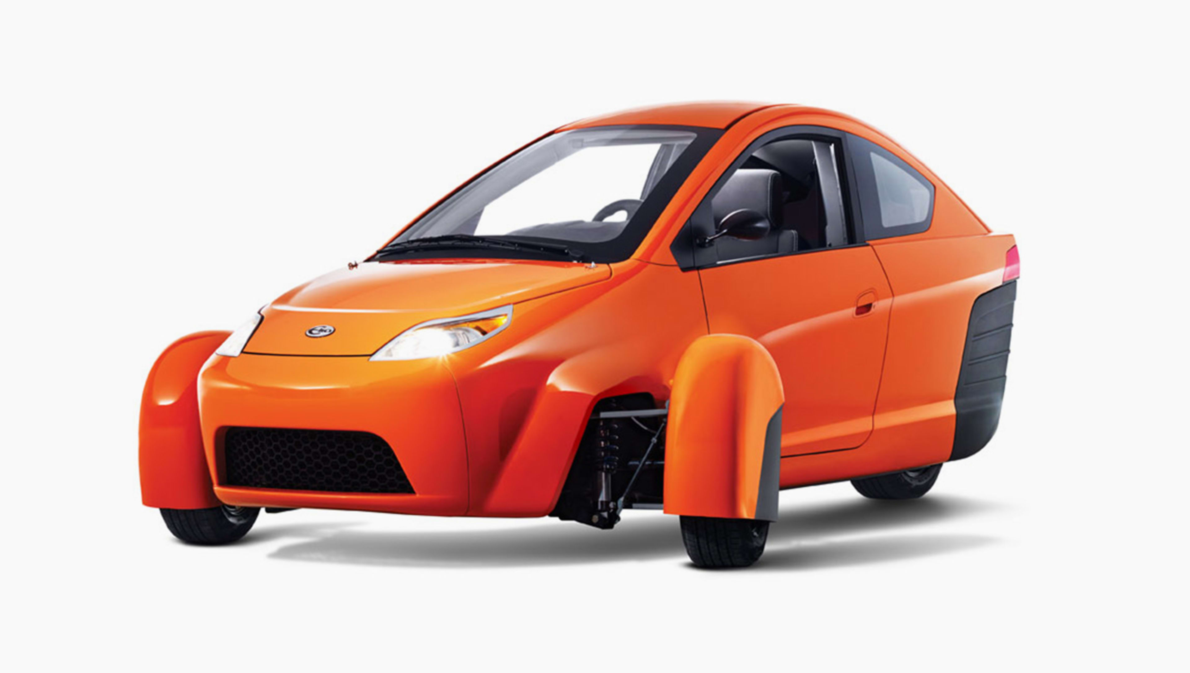 This Three-Wheeled Car Costs Just $6,800 And Goes 672 Miles On A Tank Of Gas