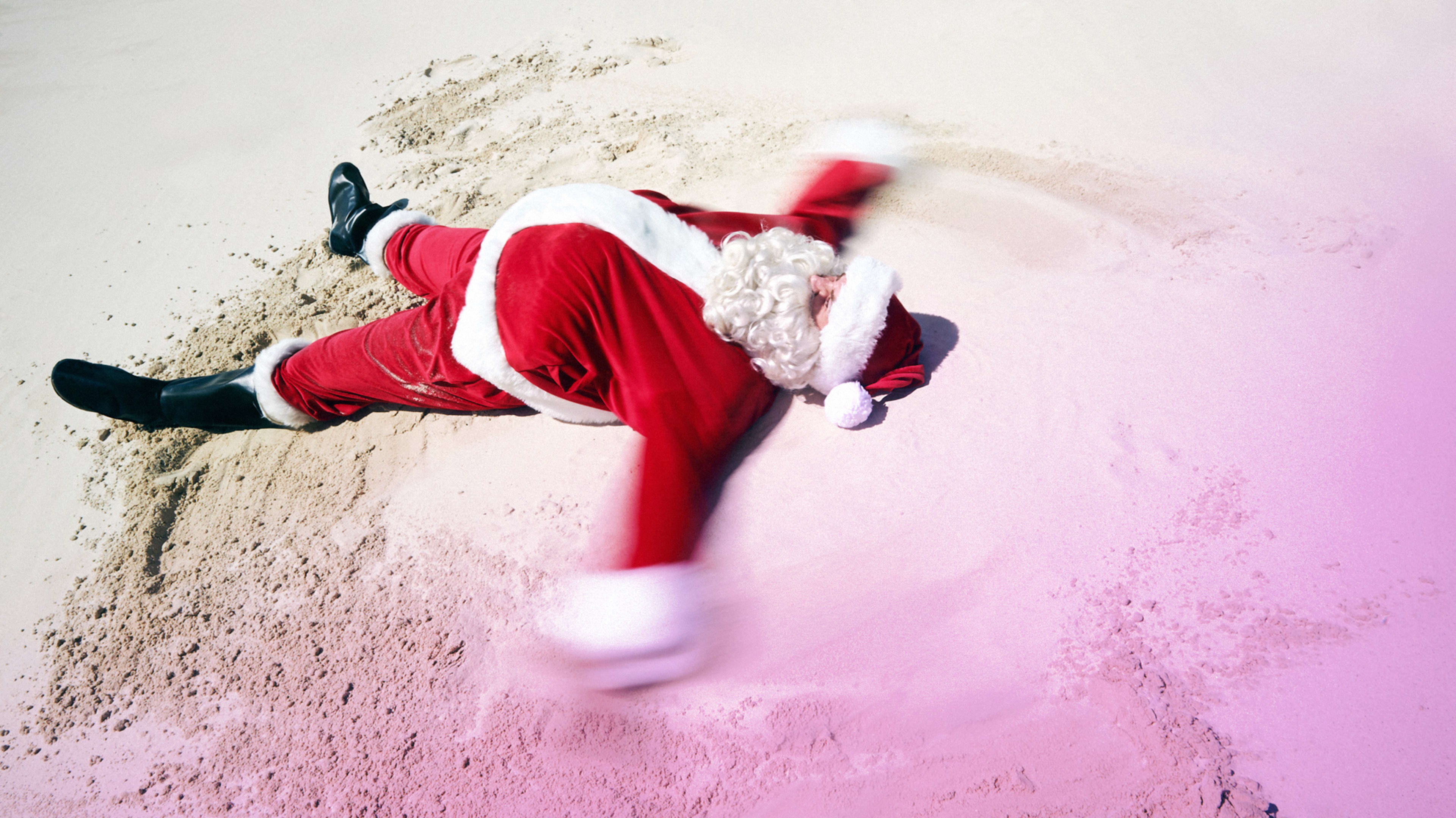 These Epic Holiday Bonuses Will Inspire You To Do Better By Your