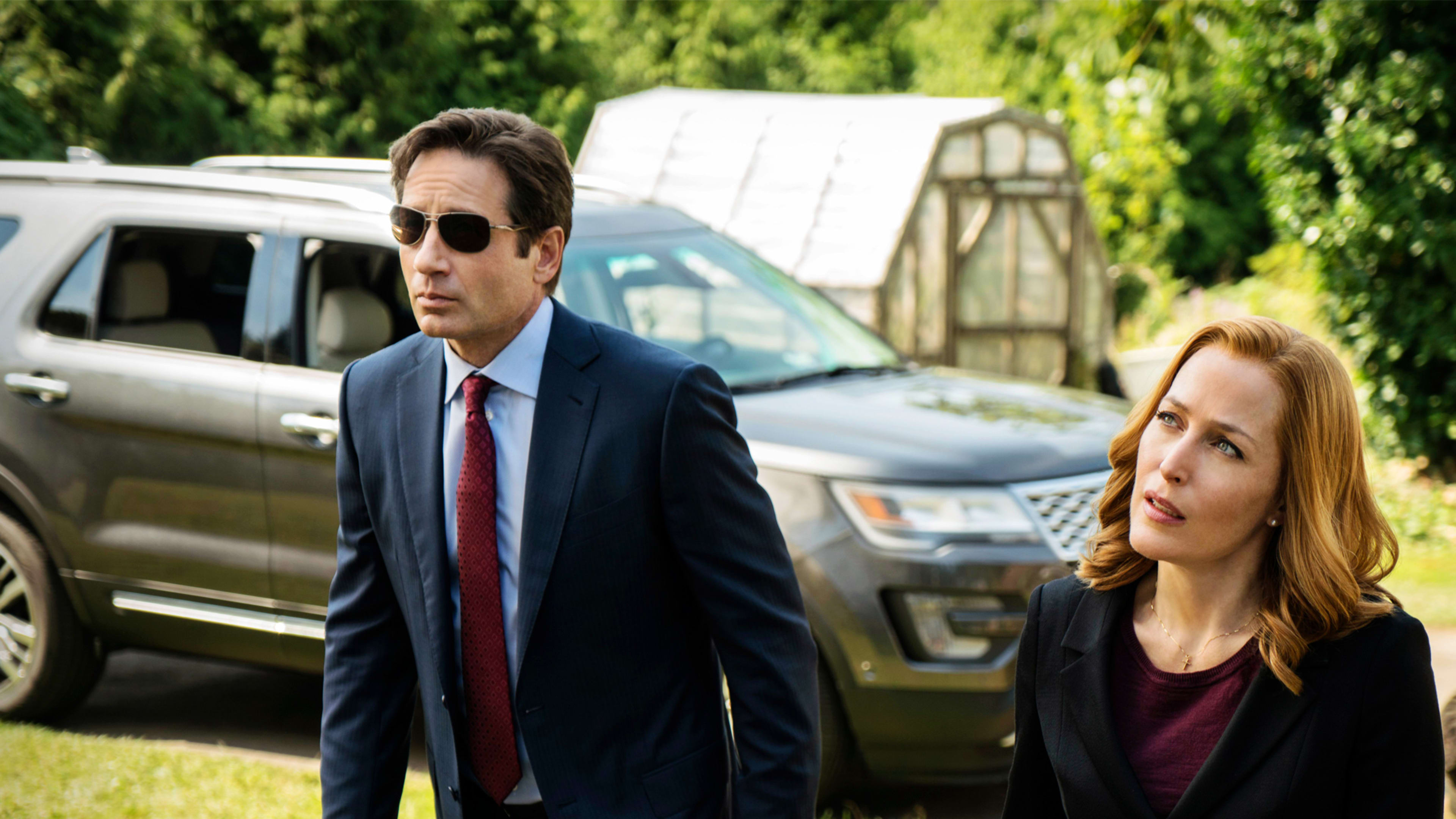 Inspired by Edward Snowden and the “Boo” Factor, Chris Carter Re-Opens “The X-Files”