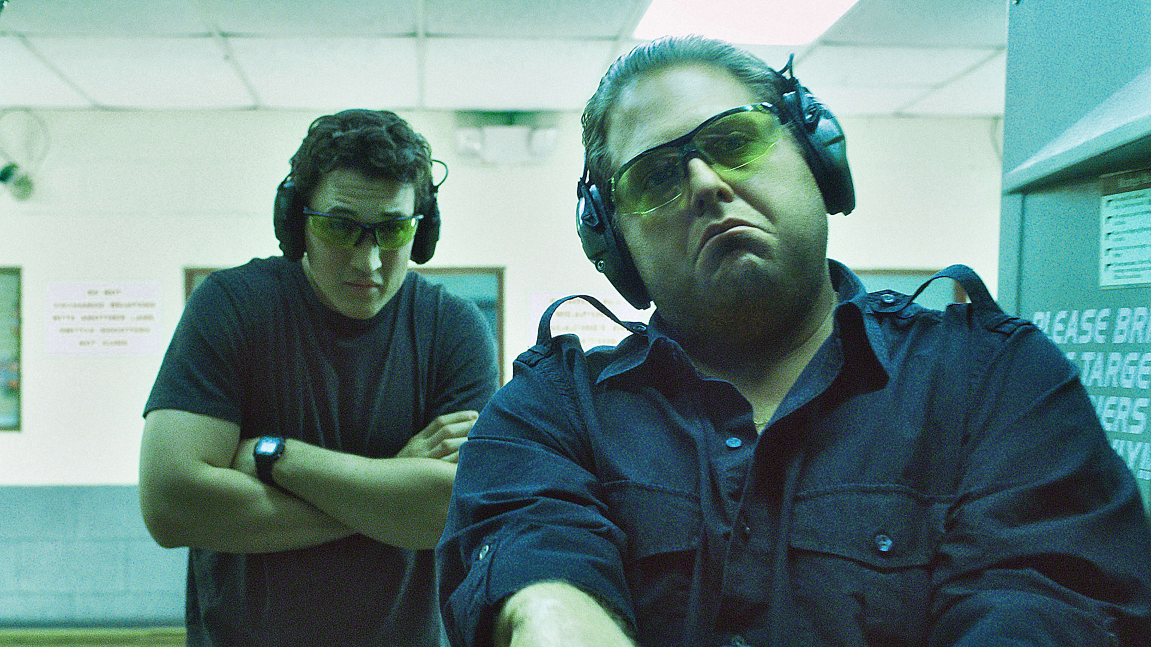 “War Dogs”: Why You Should (Or Shouldn’t) Quit Your Job To Hang Out With Gun Runners