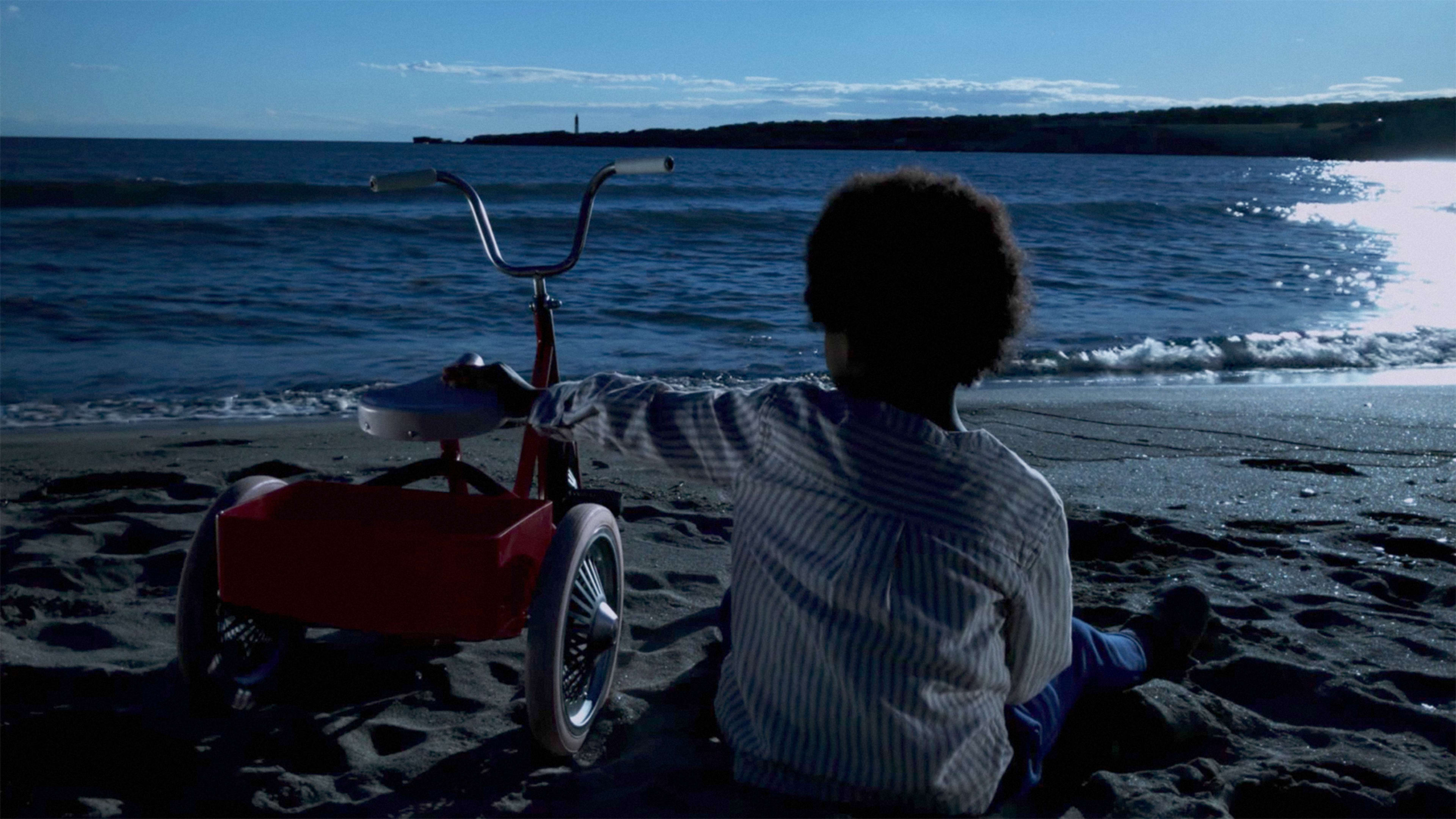 Apple Asked Michel Gondry To Direct a Short Film On His iPhone And This Is What He Made