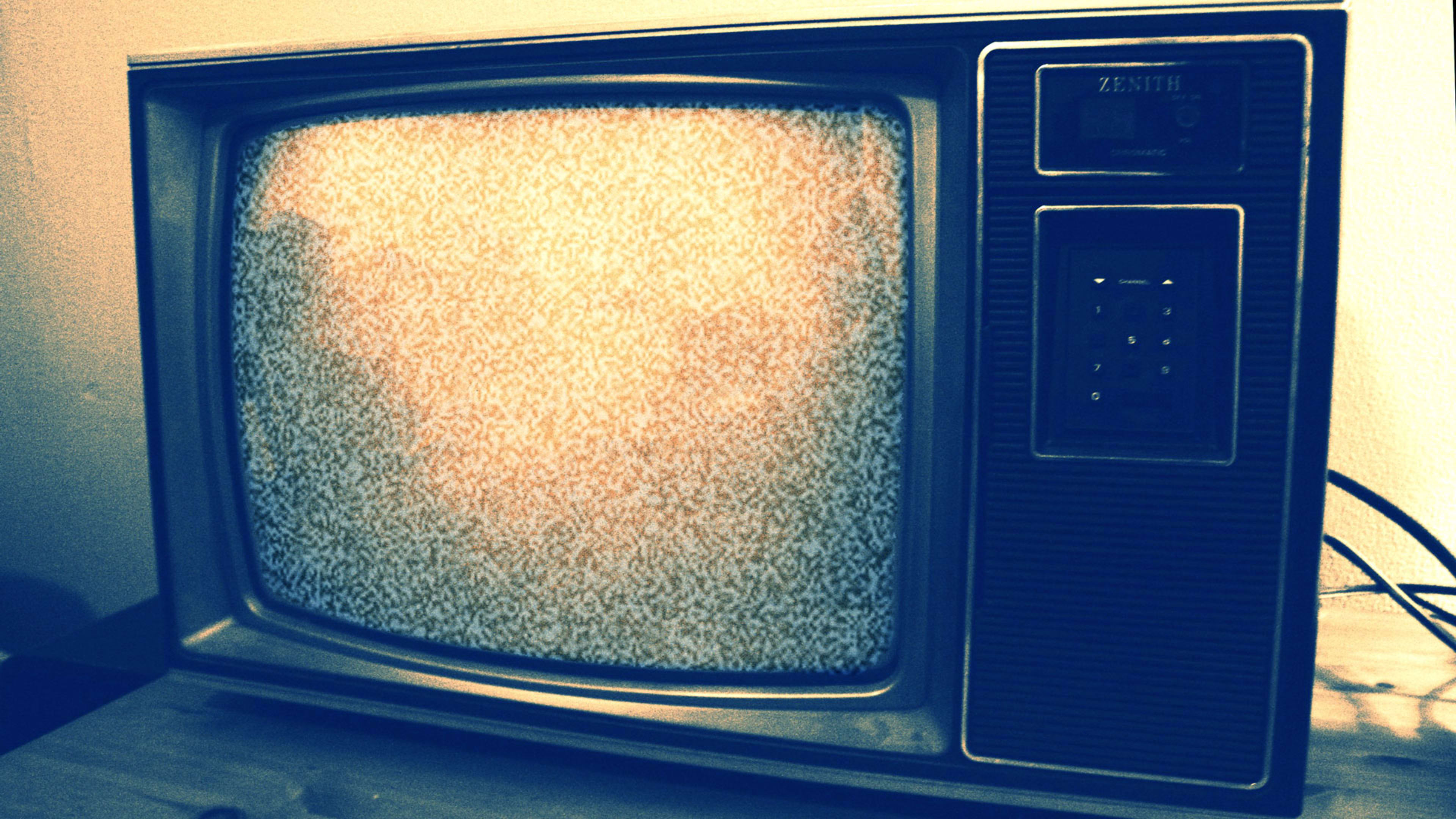 Cord-cutting gets even worse as pay TV sees another quarter of historic declines