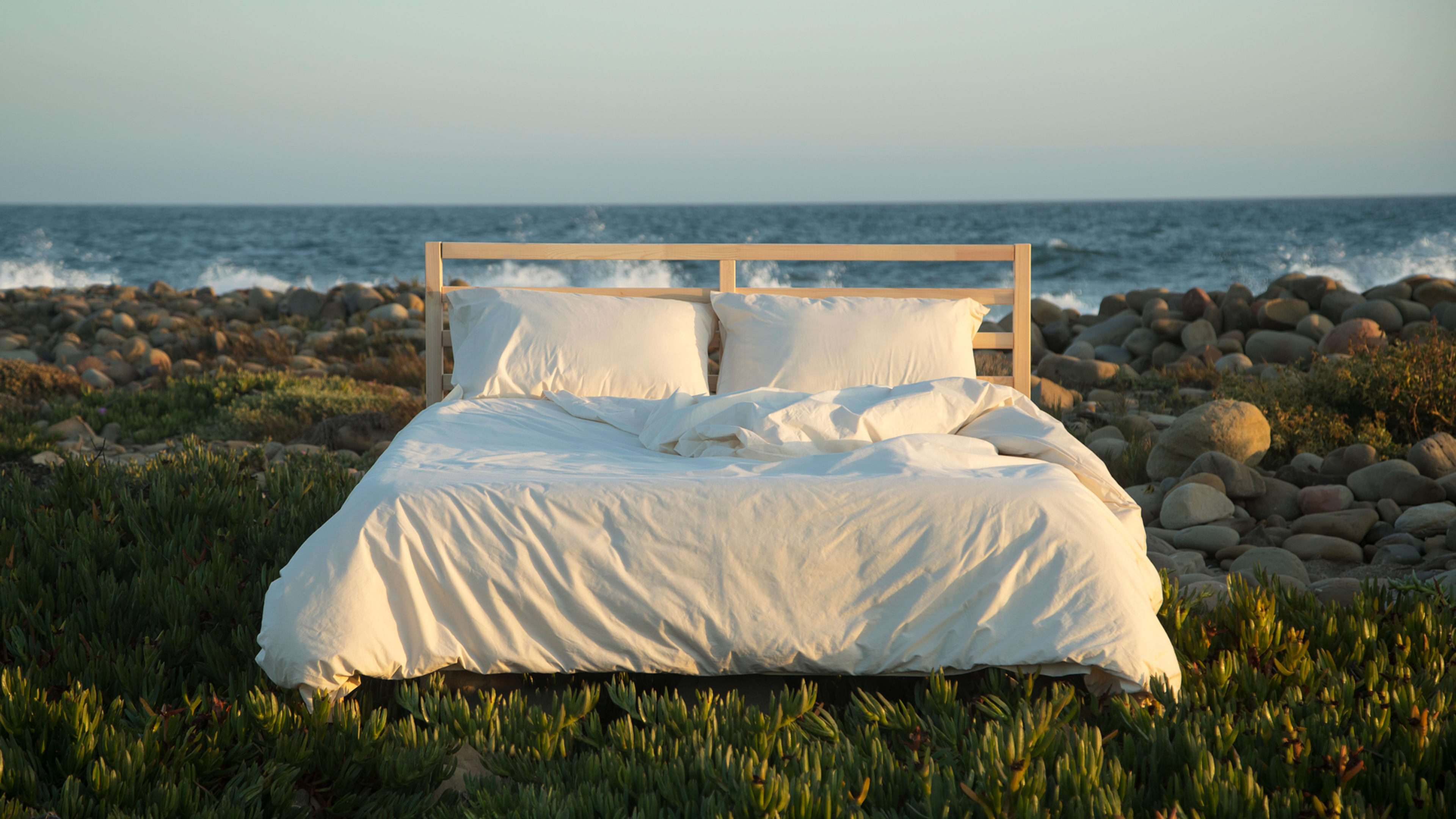 These Sheets Are Made With Just Three Things: Cotton, Rainwater, and Wind Power