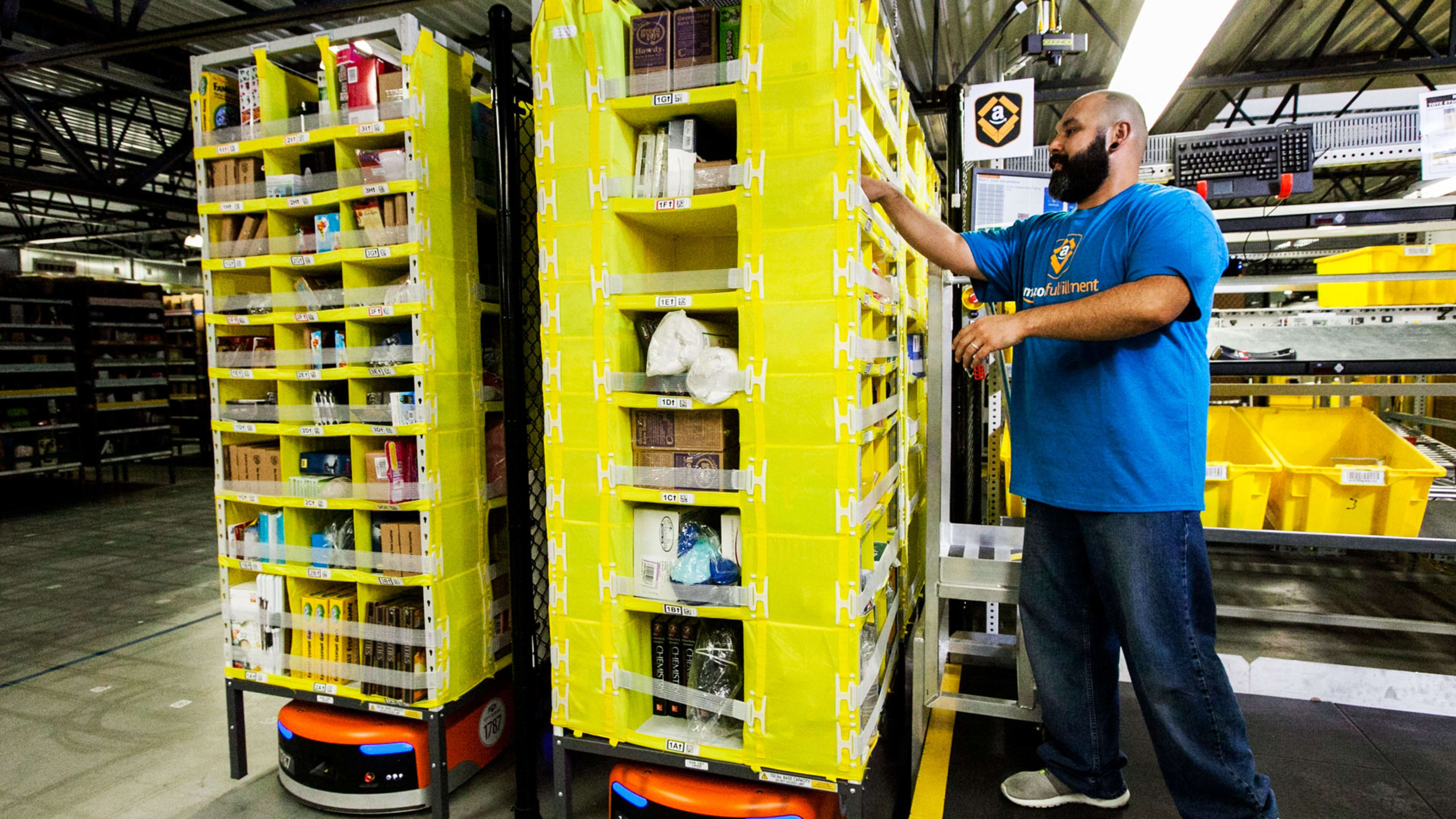 Amazon promises good human-robot working relationships at first NYC fulfillment center