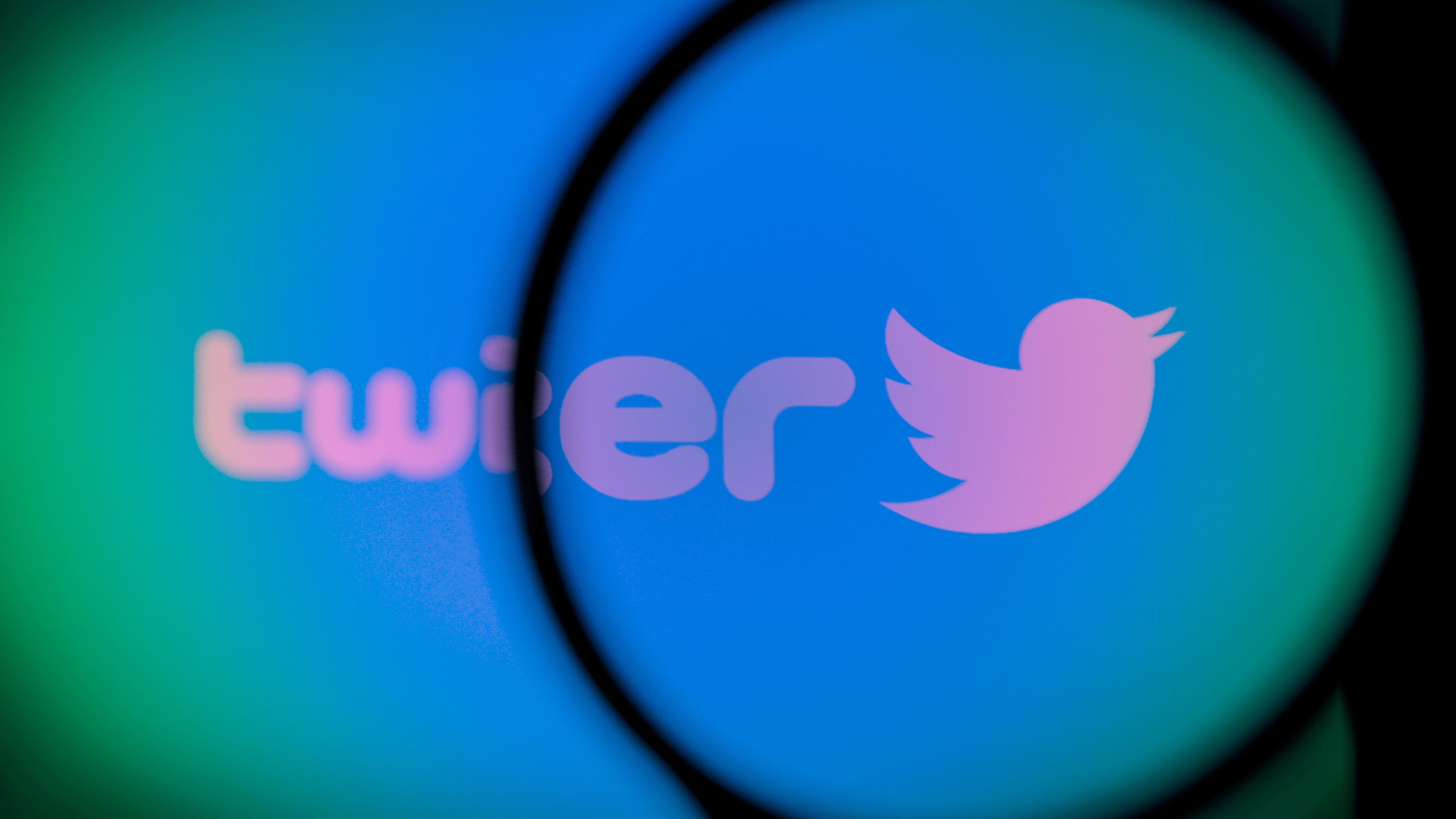 Verified on Twitter? These vague violations could cost you your blue checkmark