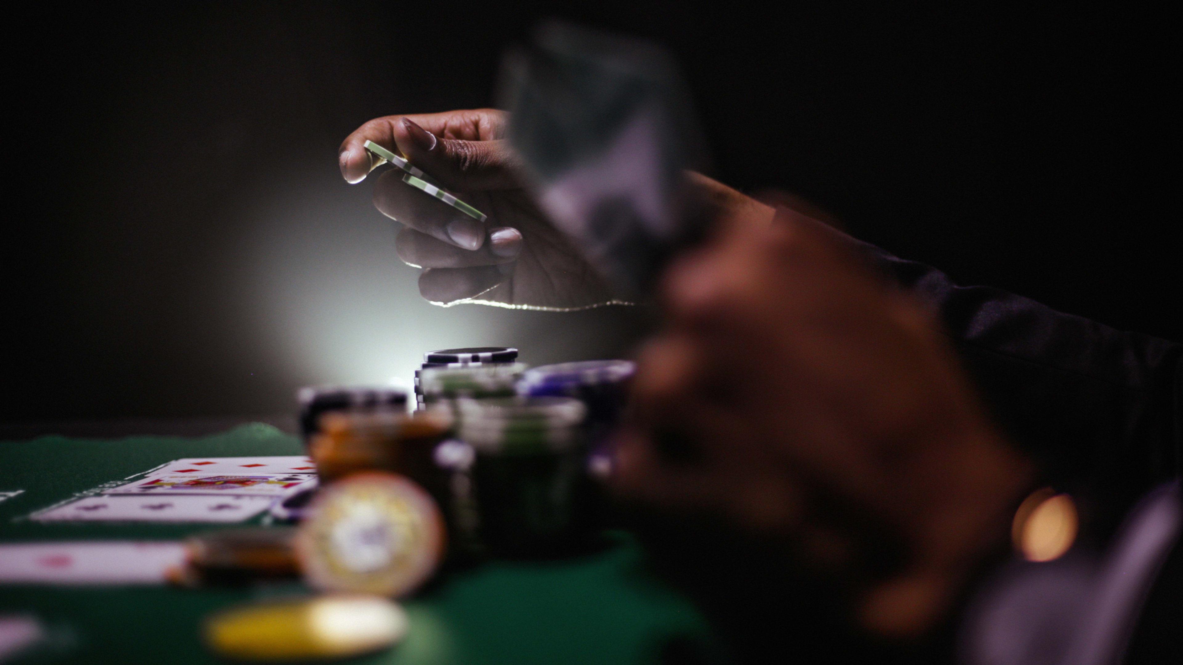 This Pro Poker Player Will Match Your Giving To 10 Effective-Altruism-Endorsed Charities