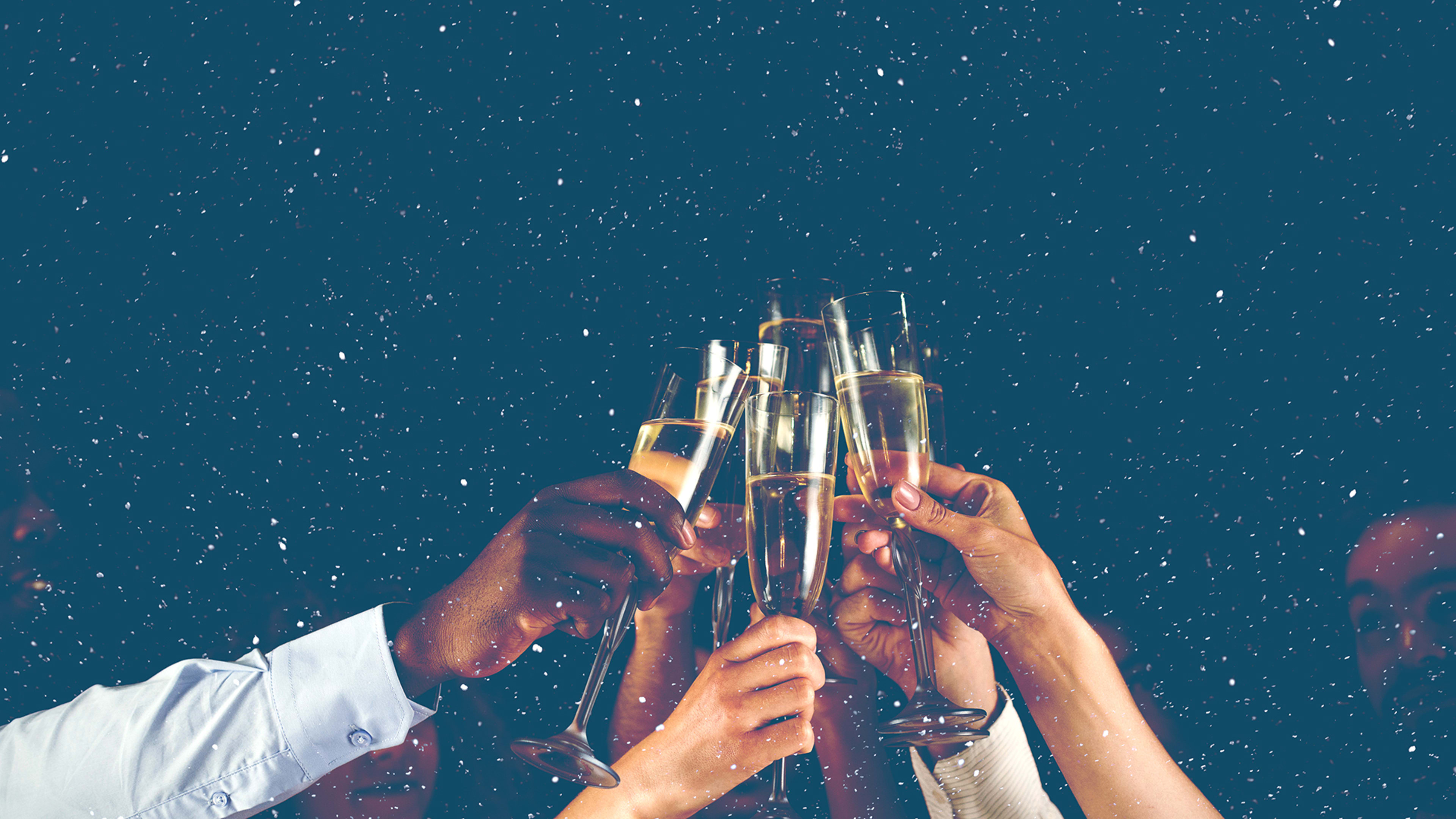 Give This End-Of-Year Toast Before The Office Empties Out