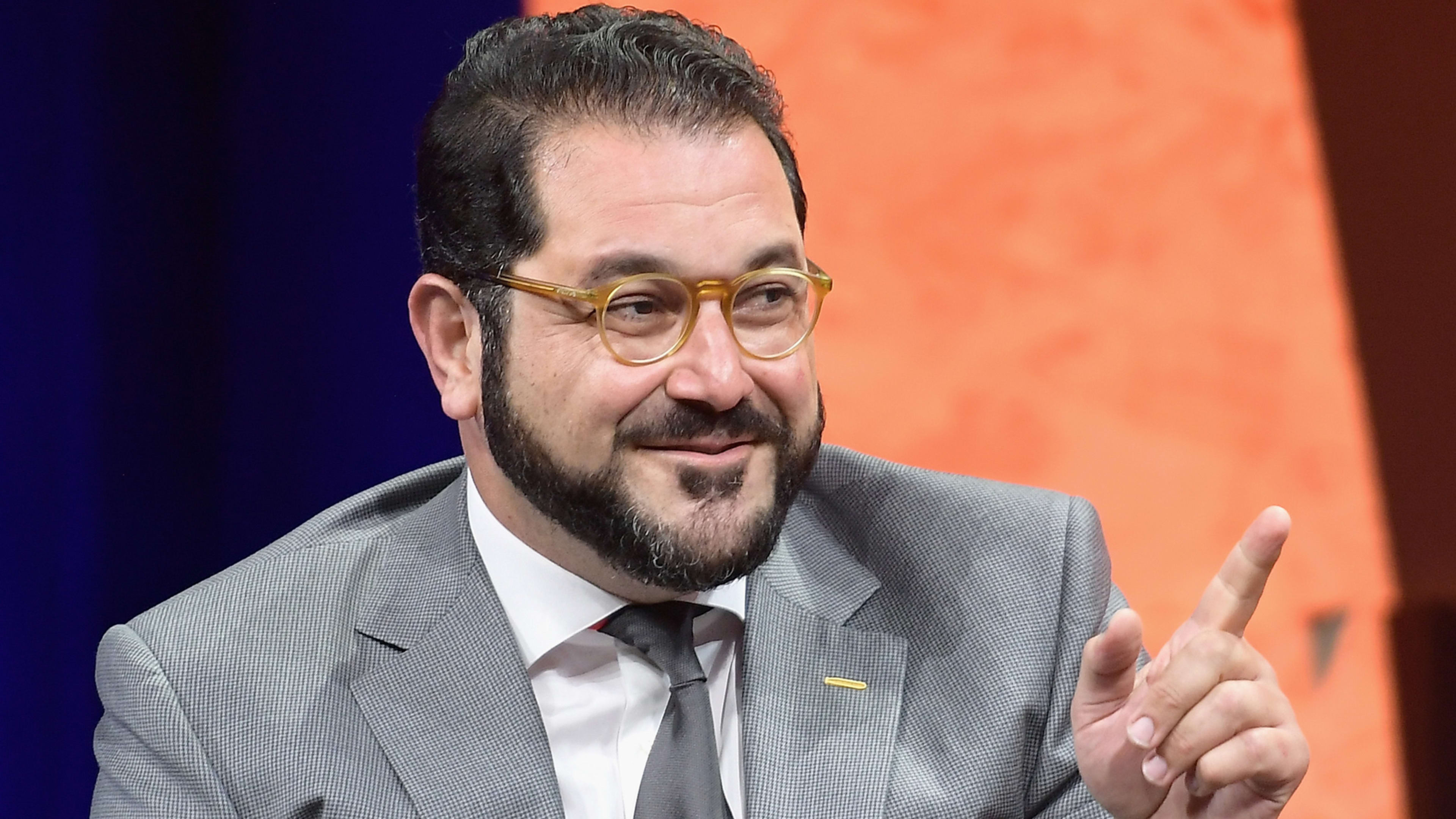 With a dramatic flair, Shervin Pishevar resigns from Sherpa Capital amid allegations