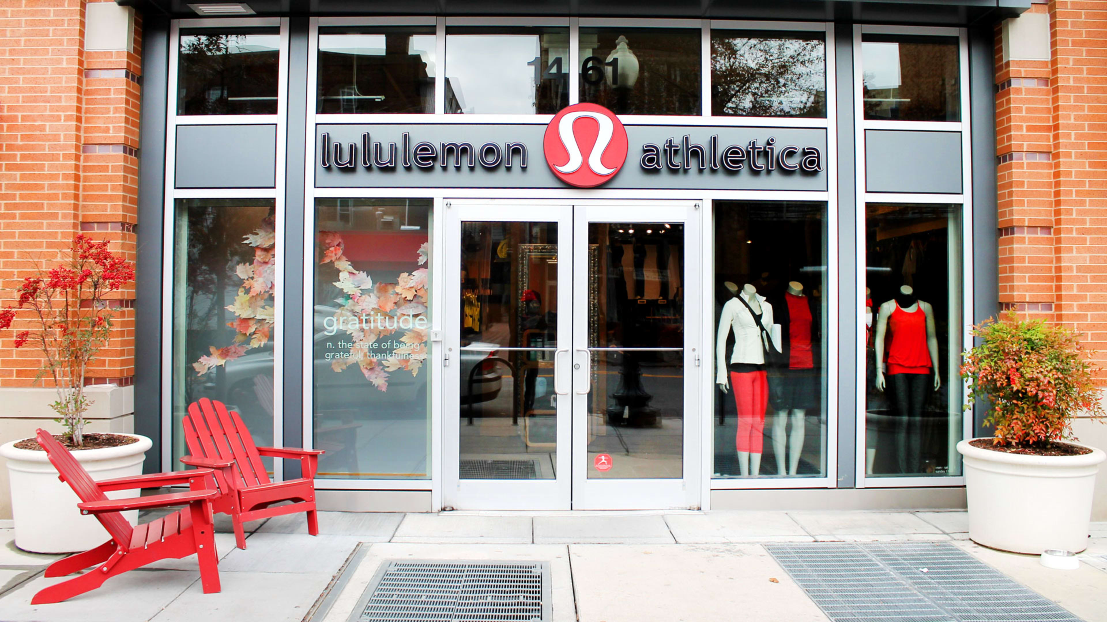Lululemon’s CEO resigns after falling short of company’s “code of conduct”