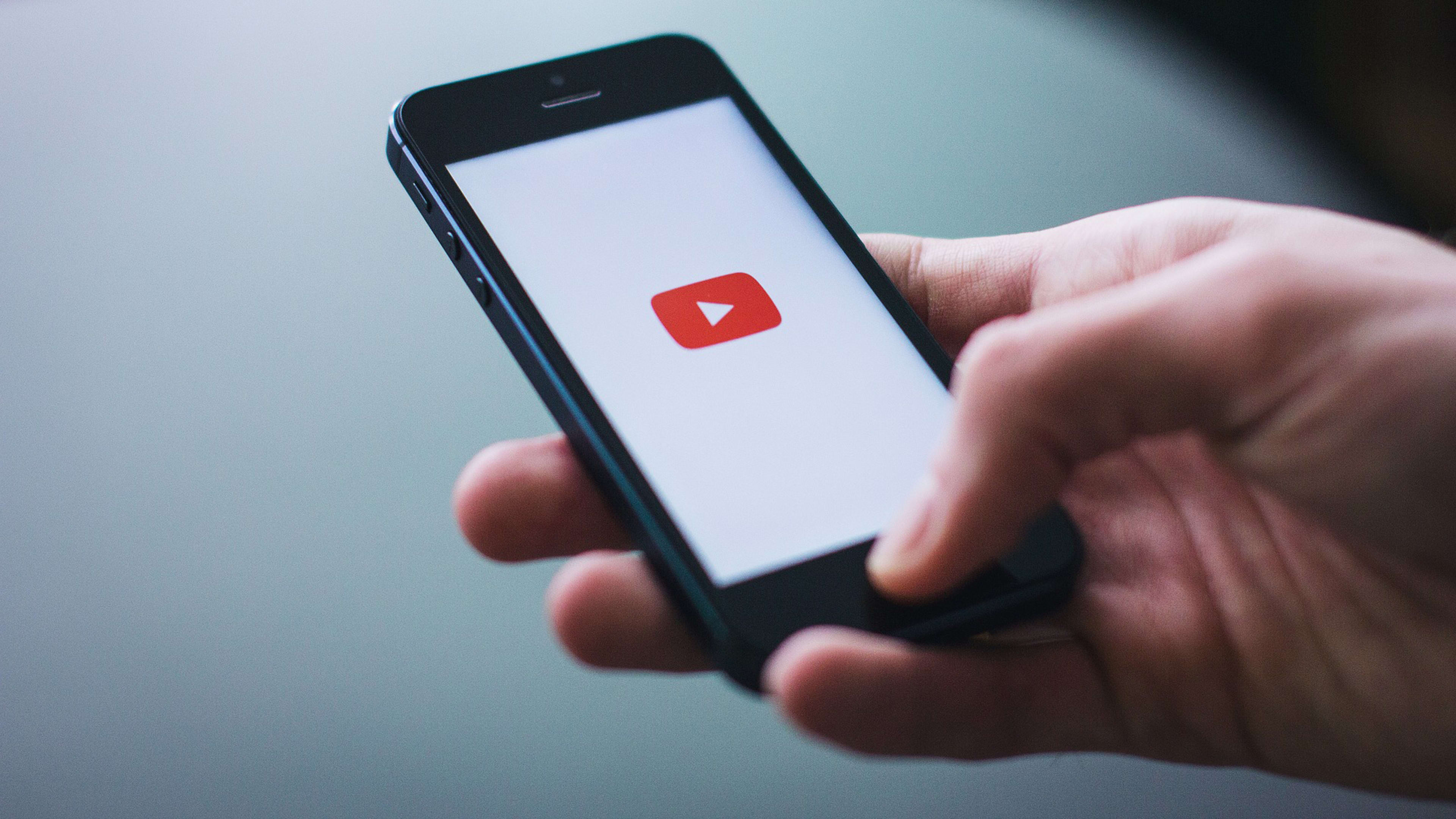 YouTube is now the iPhone’s top grossing app in the U.S.