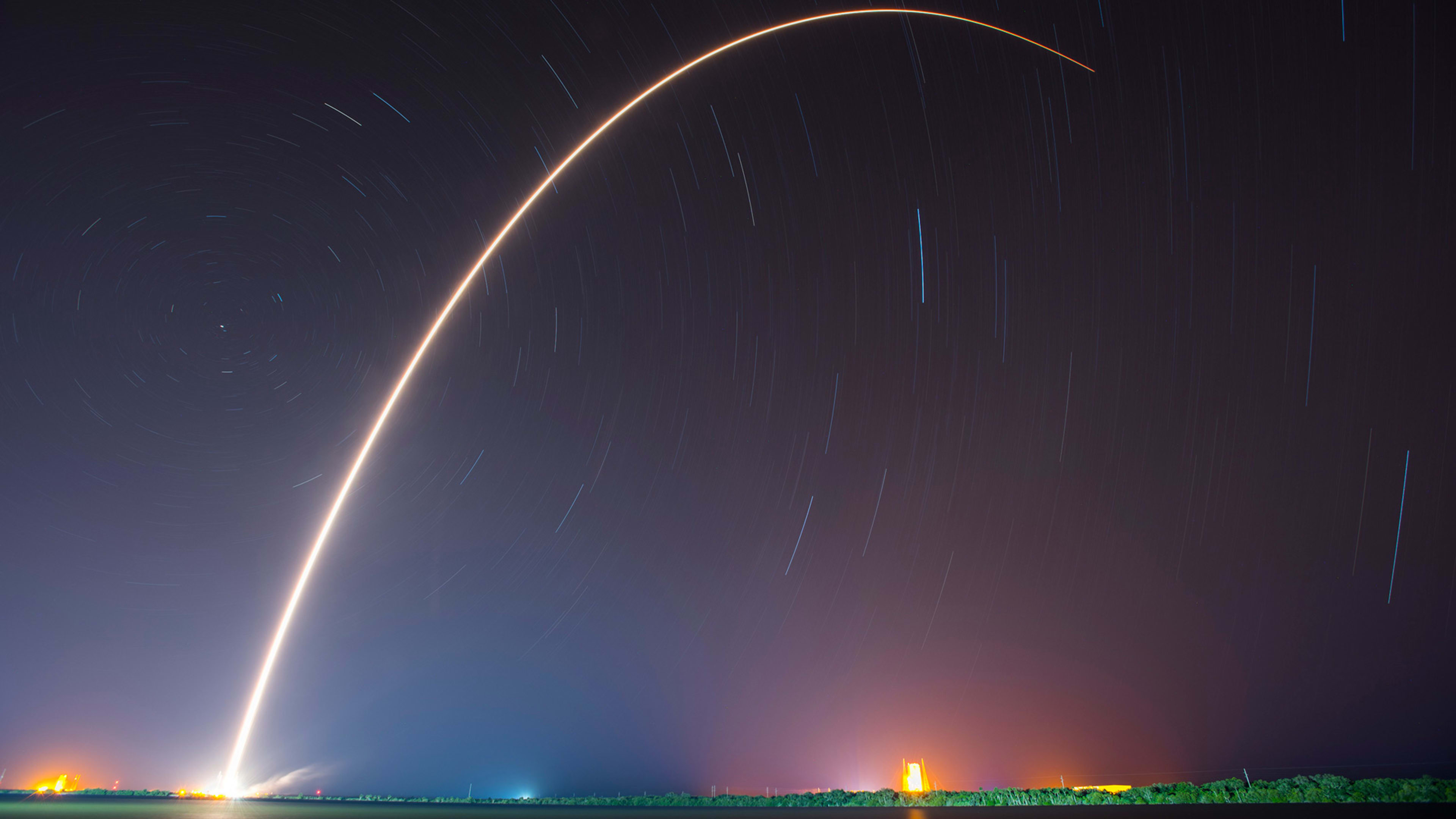SpaceX wants to replace long-haul flights with rocket travel in the next 10 years