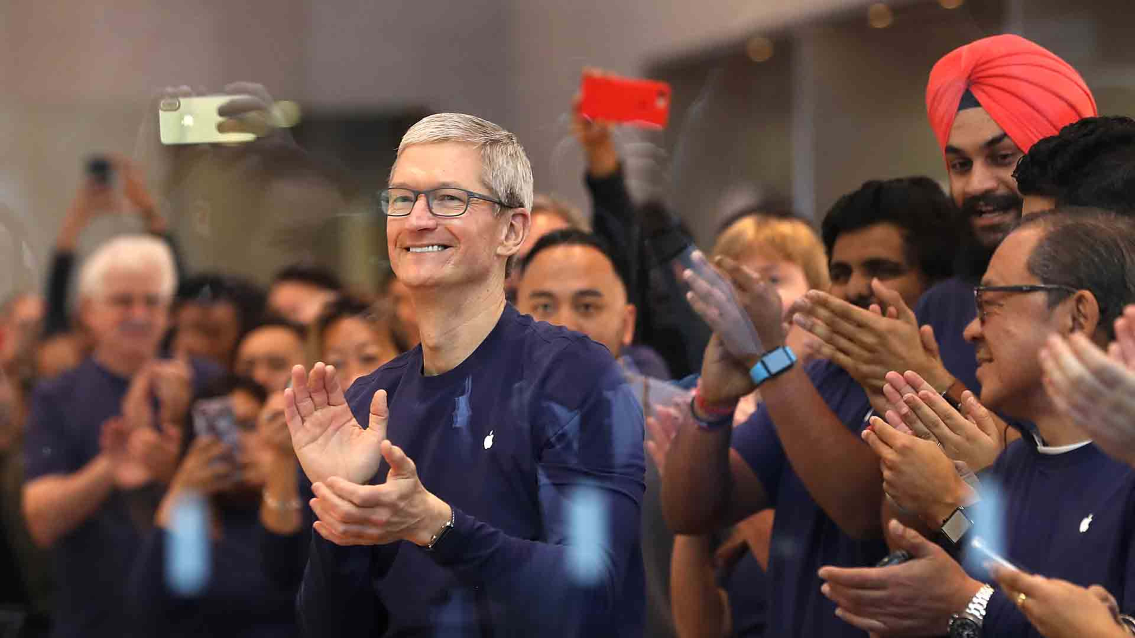 These Three Surprises Just Made Apple Investors Happy