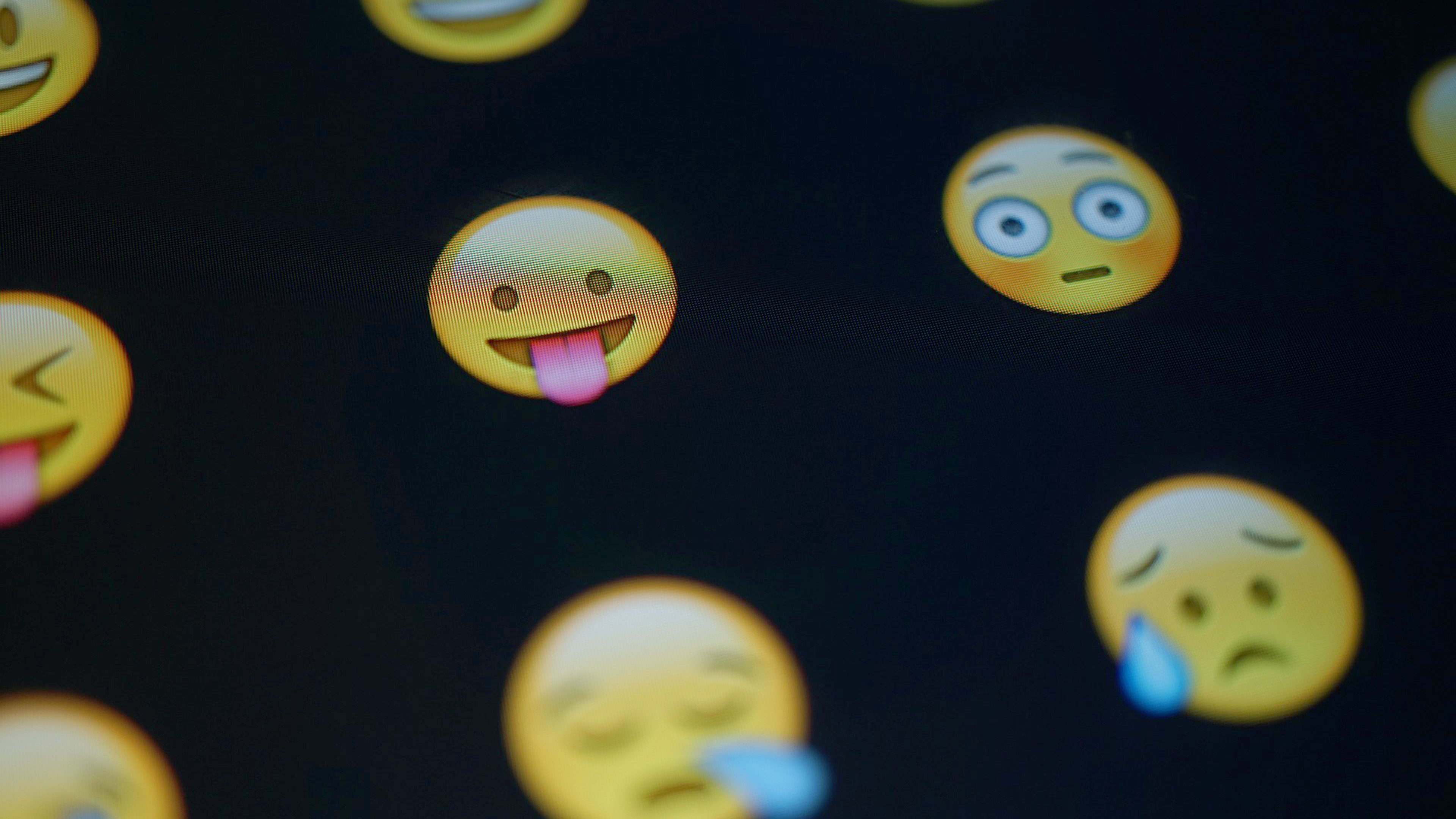 Researchers say an earthquake emoji could save lives
