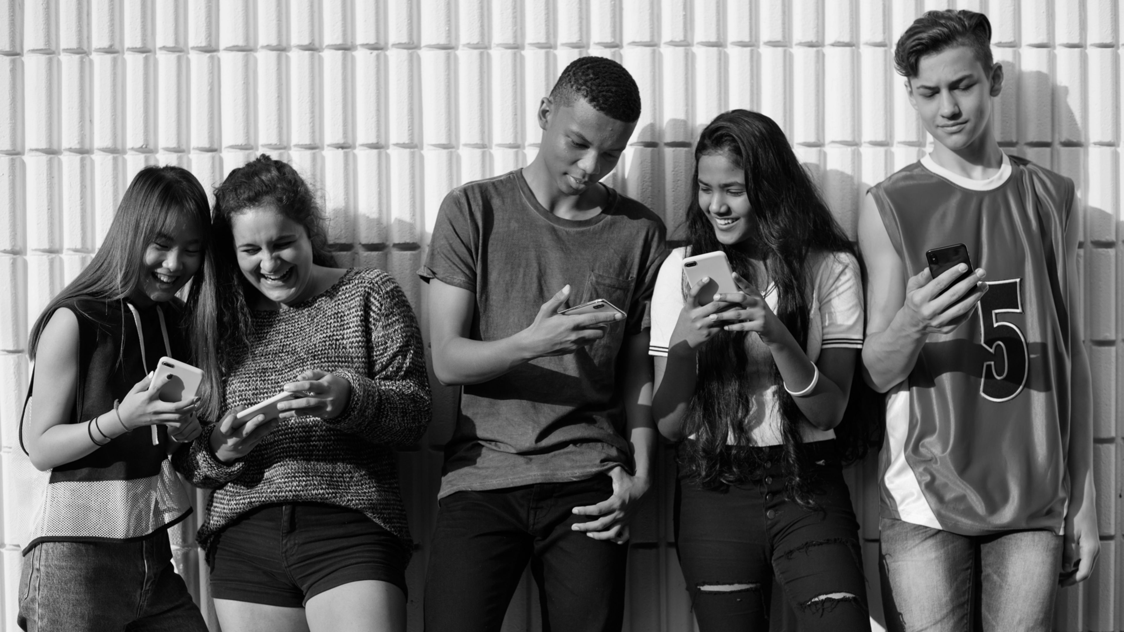 Teens are ditching Facebook like mad