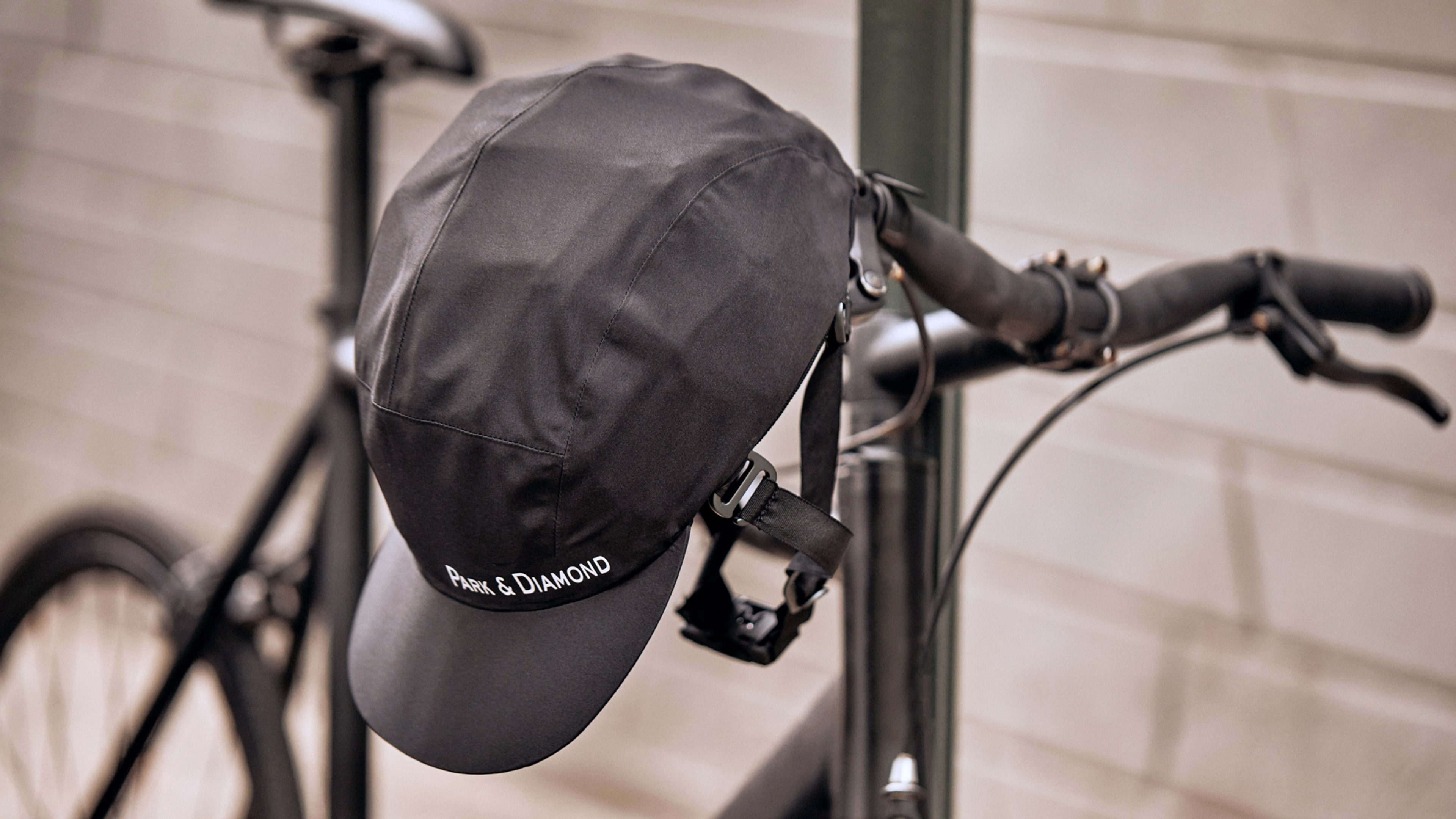 This bike helmet can fold down to the size of a water bottle
