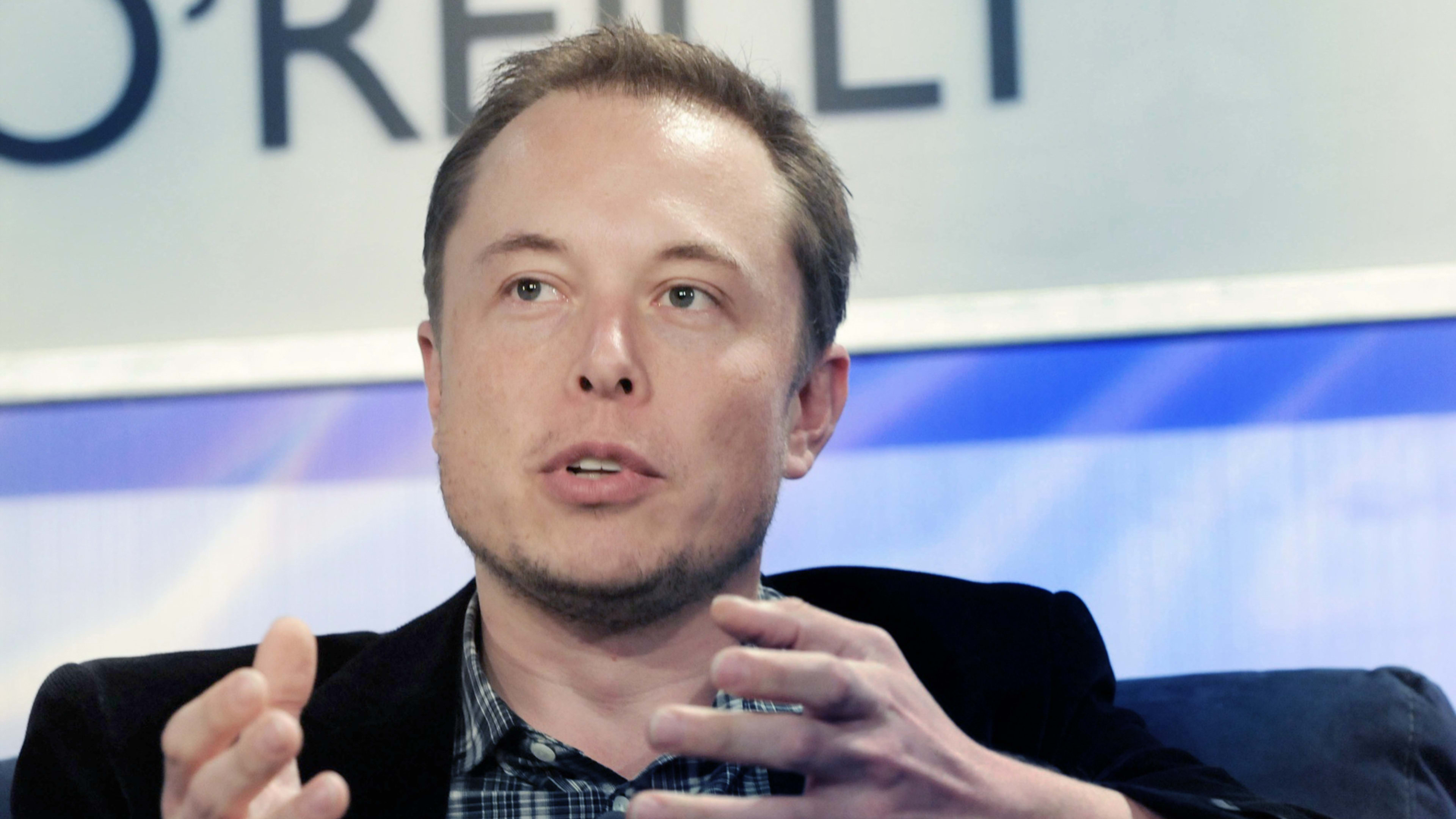 Elon Musk: Tesla in “delivery logistics hell”