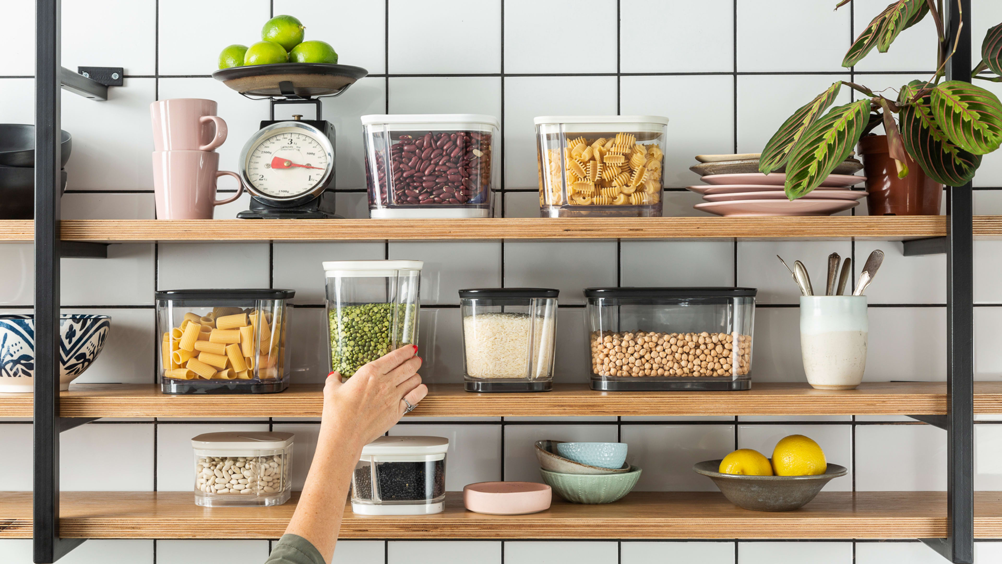 These high-tech storage containers will tell you when food goes bad