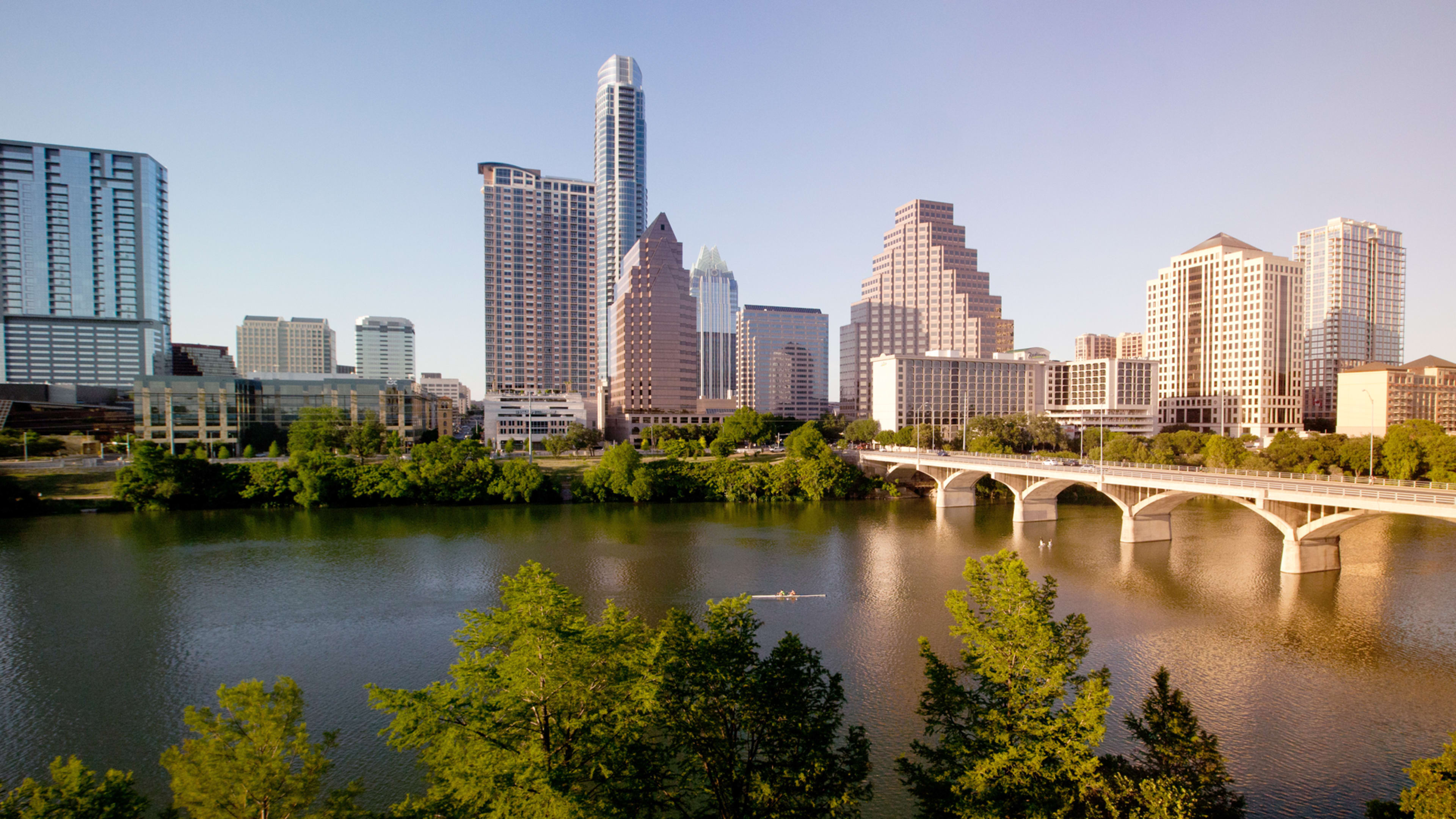 Apple vows to bring up to 15K new jobs to Austin with 133-acre campus