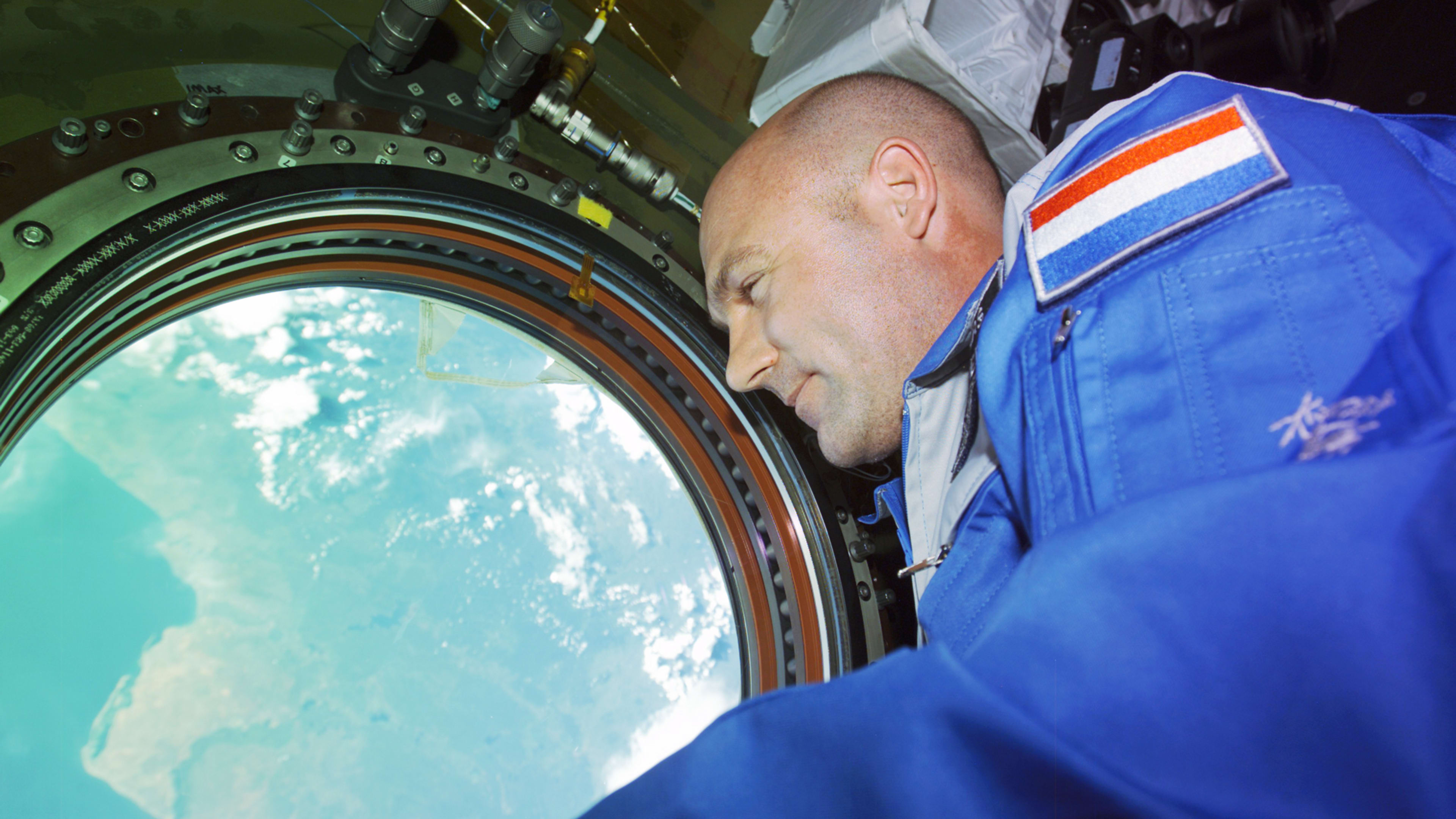Calling 911 from the International Space Station is surprisingly easy
