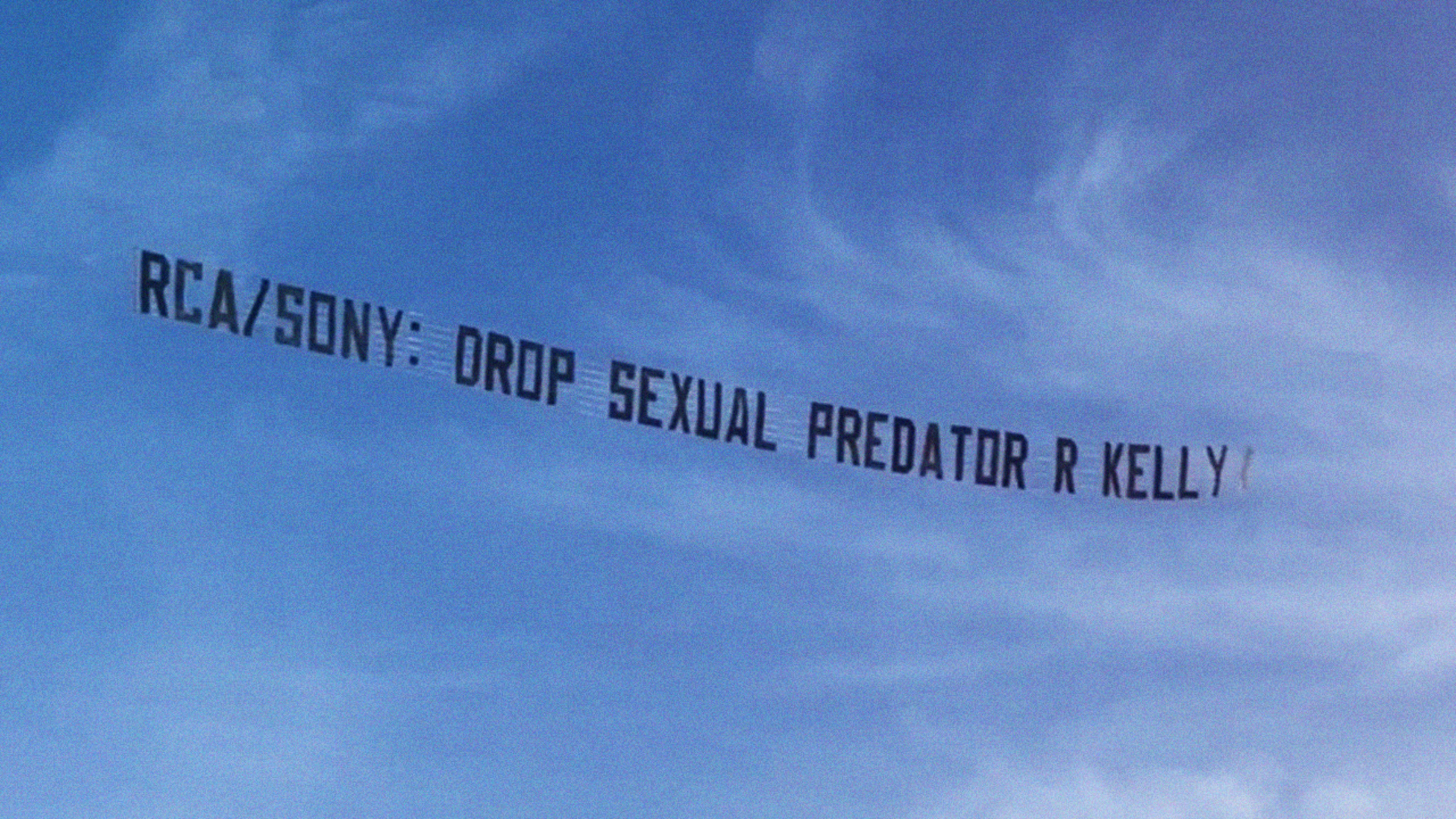Feminist group flies banner over Culver City demanding RCA-Sony drop R. Kelly
