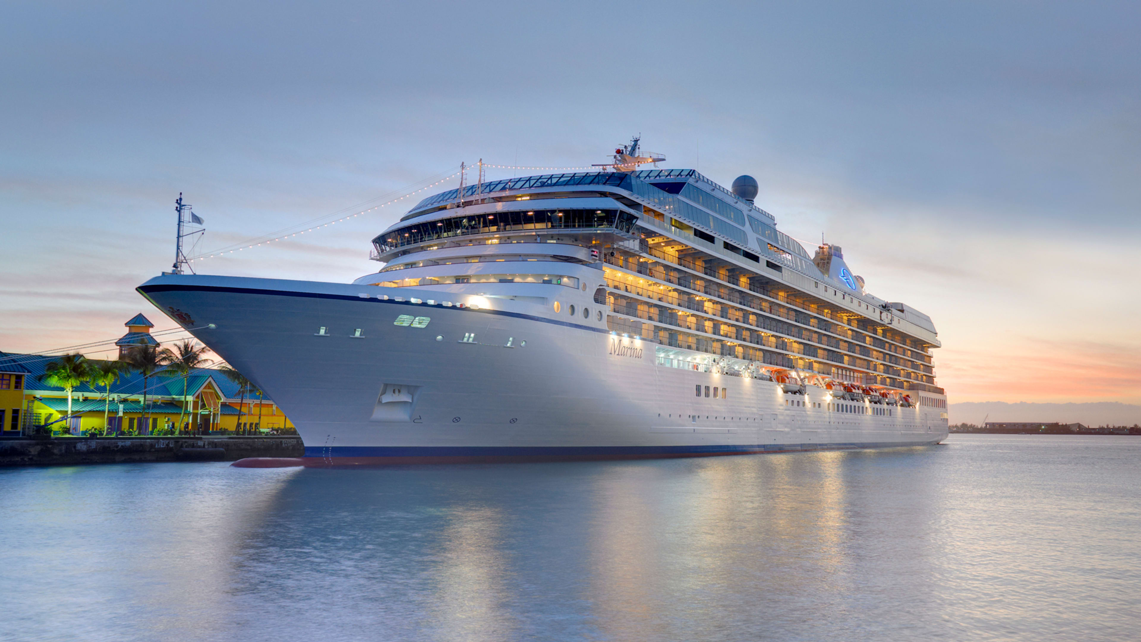 This cruise line just became the first to eliminate plastic water bottles