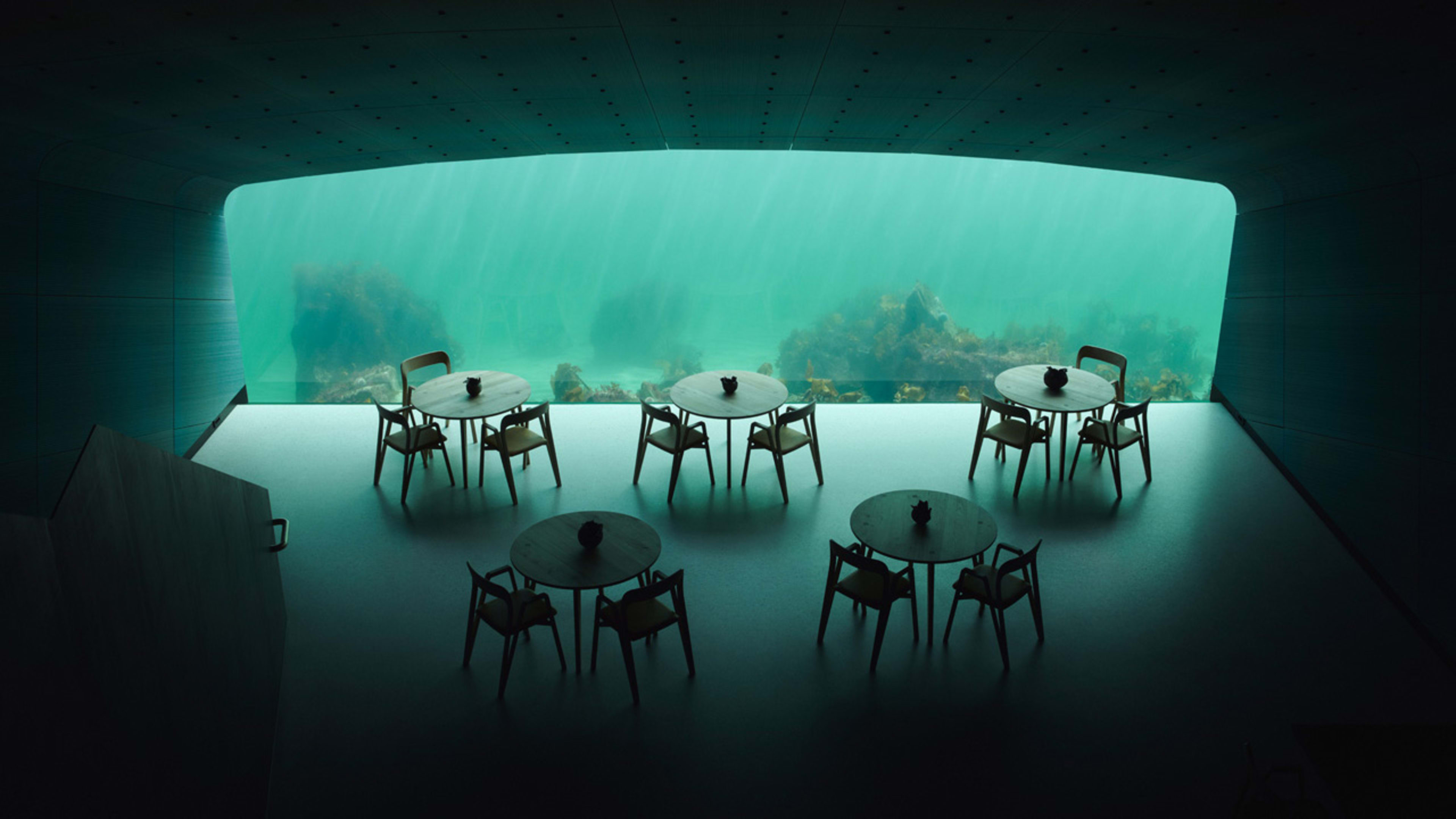 The new frontier for ultra-wealthy tourists? Underwater hotels and restaurants