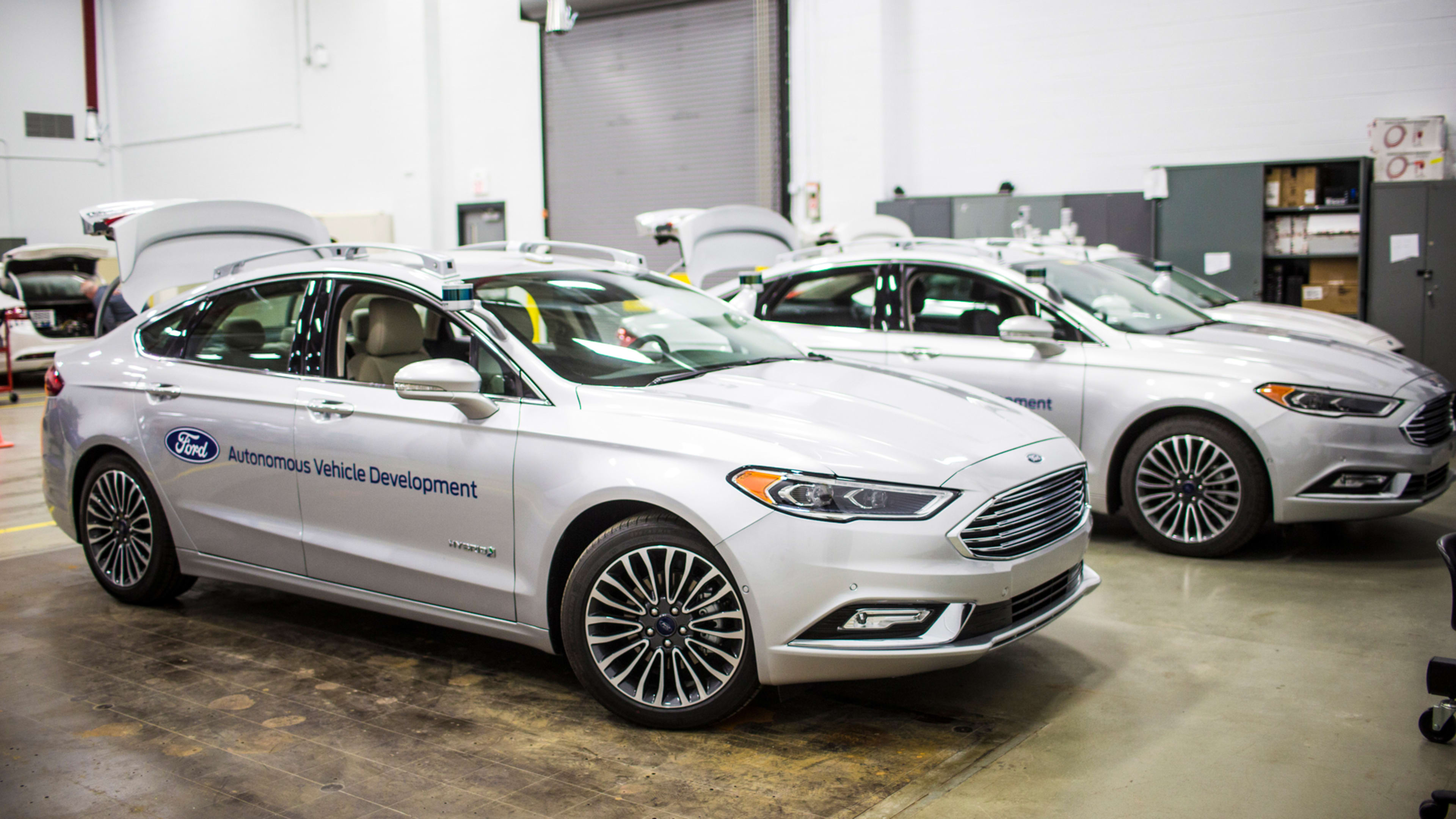 Ford CEO confession: We “overestimated” the arrival of self-driving cars