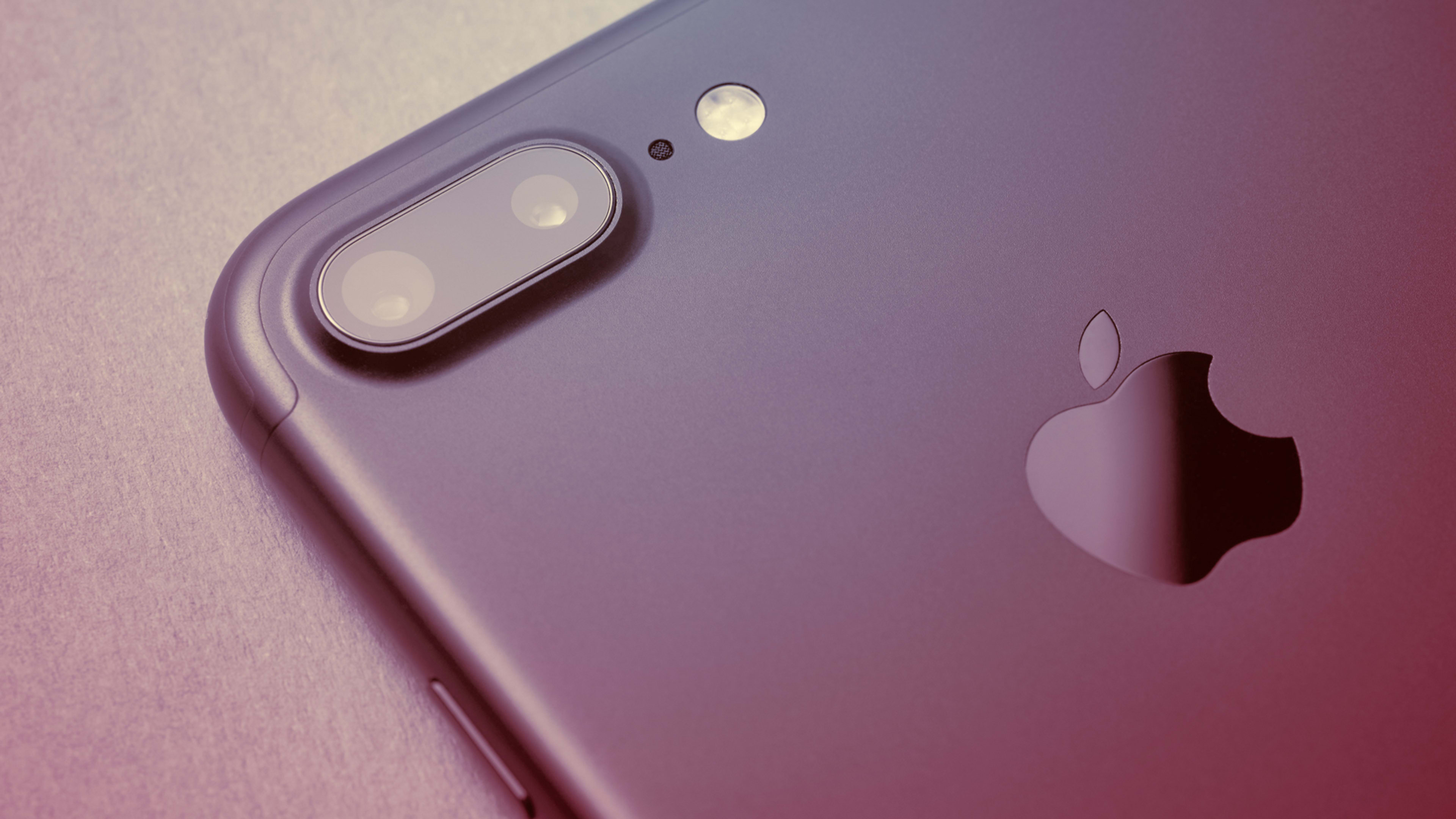 Inside Apple’s shaky plan to deliver a 5G iPhone in 2020 [Updated]