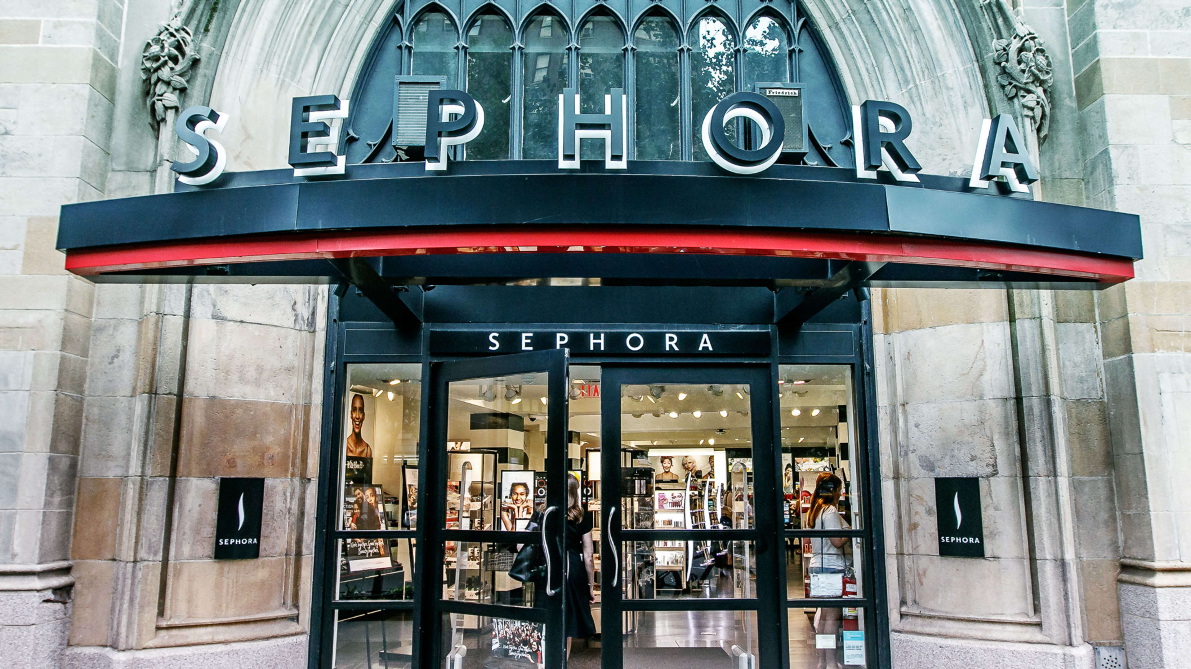 I’ve trained 5,000 retail employees. Here’s why Sephora’s one-hour diversity workshop is far from enough