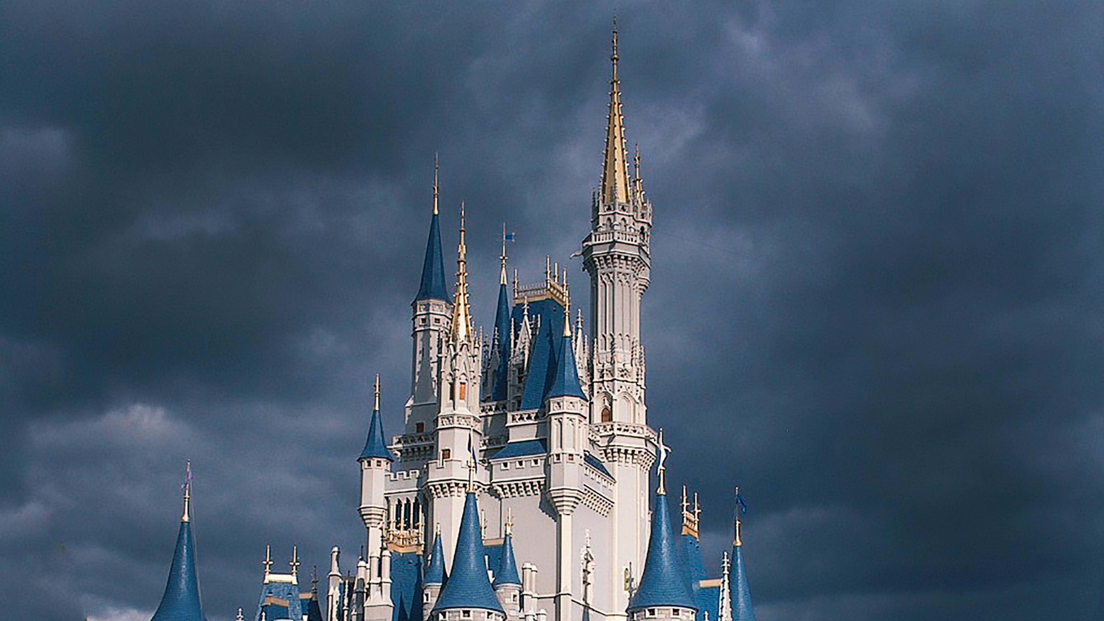 Disney releases a fierce rebuke of Abigail Disney’s theme-park investigation