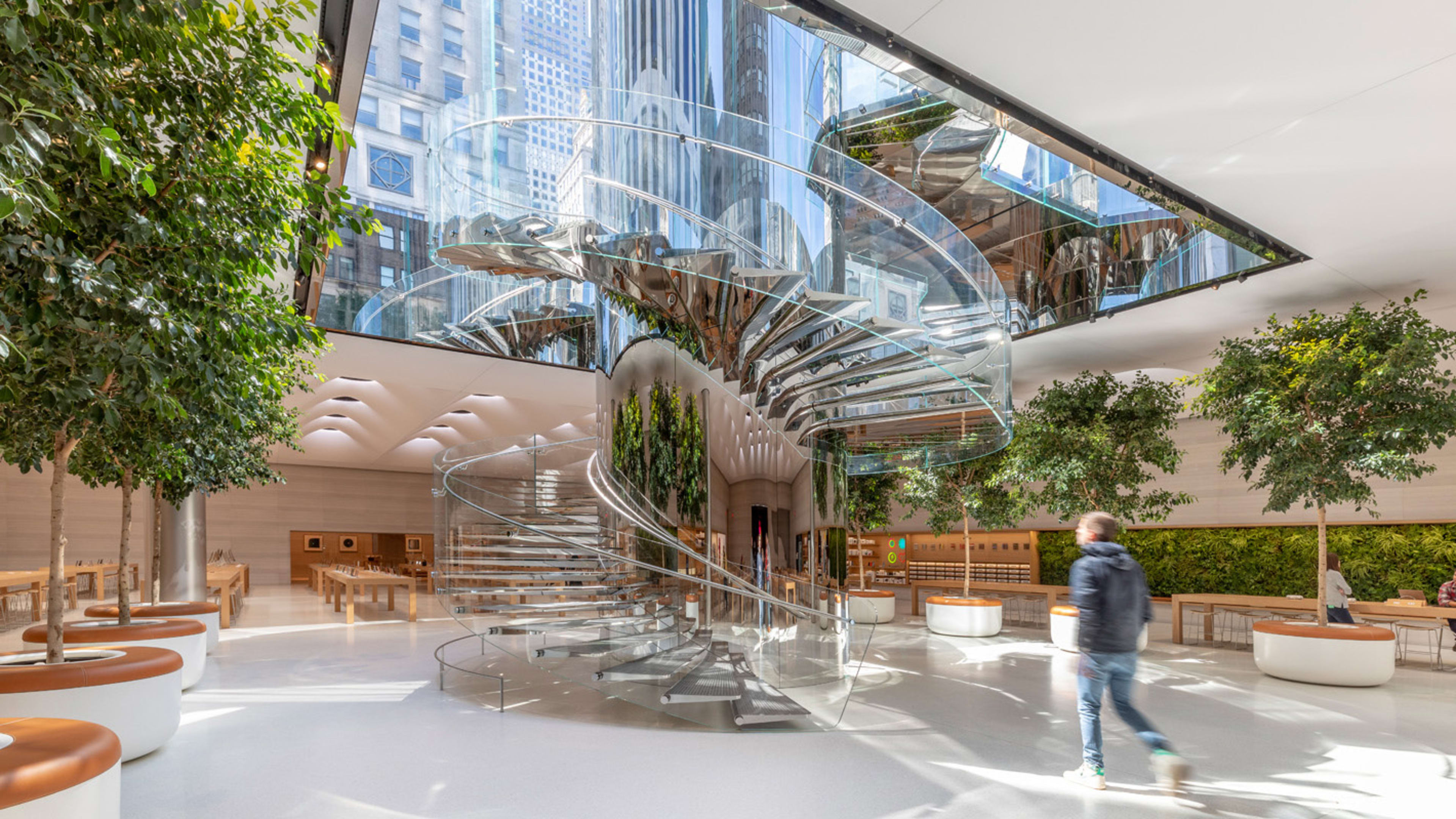 A first look inside Apple’s luminous new flagship store