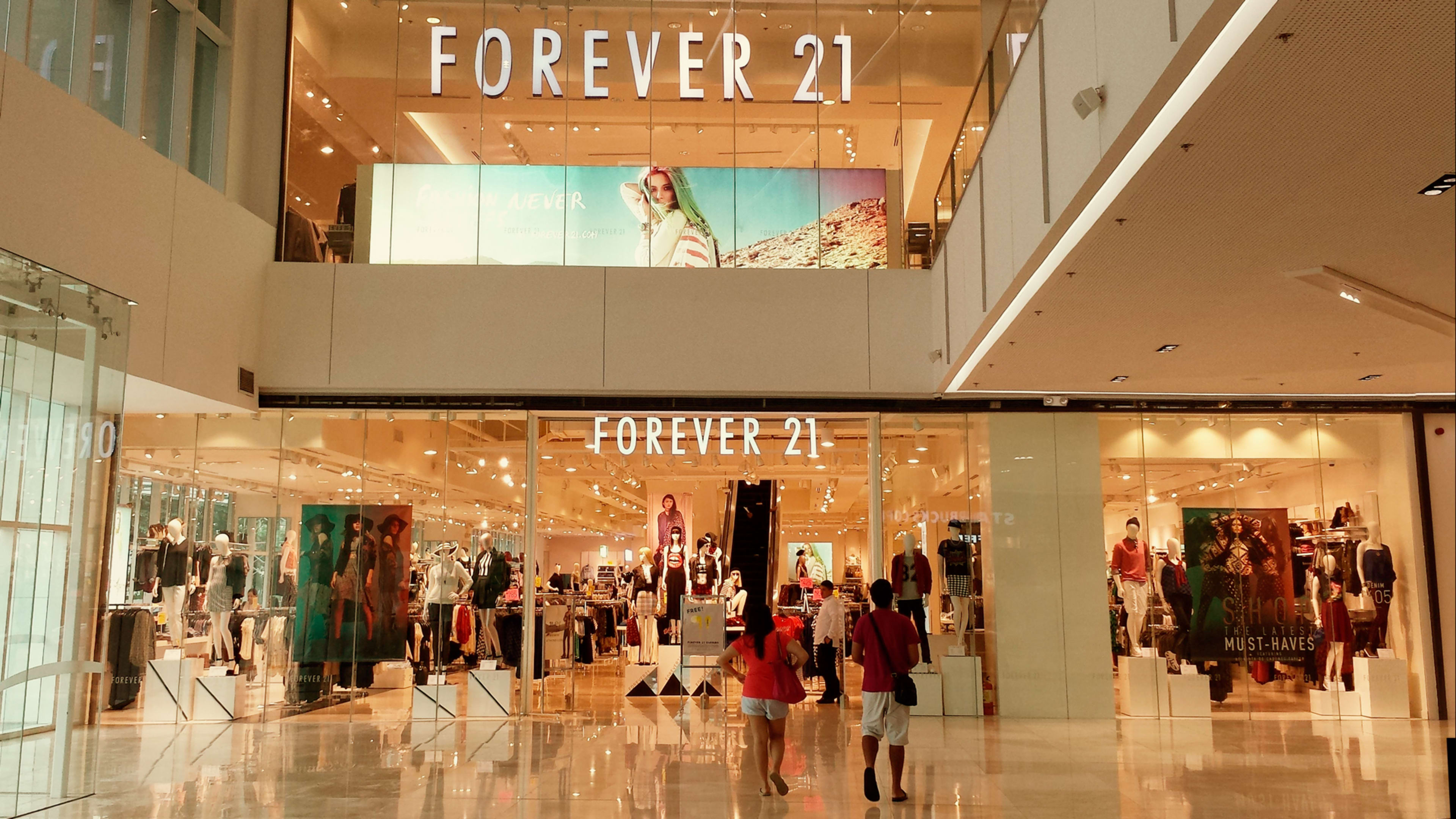 Forever 21 files for bankruptcy, will close 350 stores worldwide
