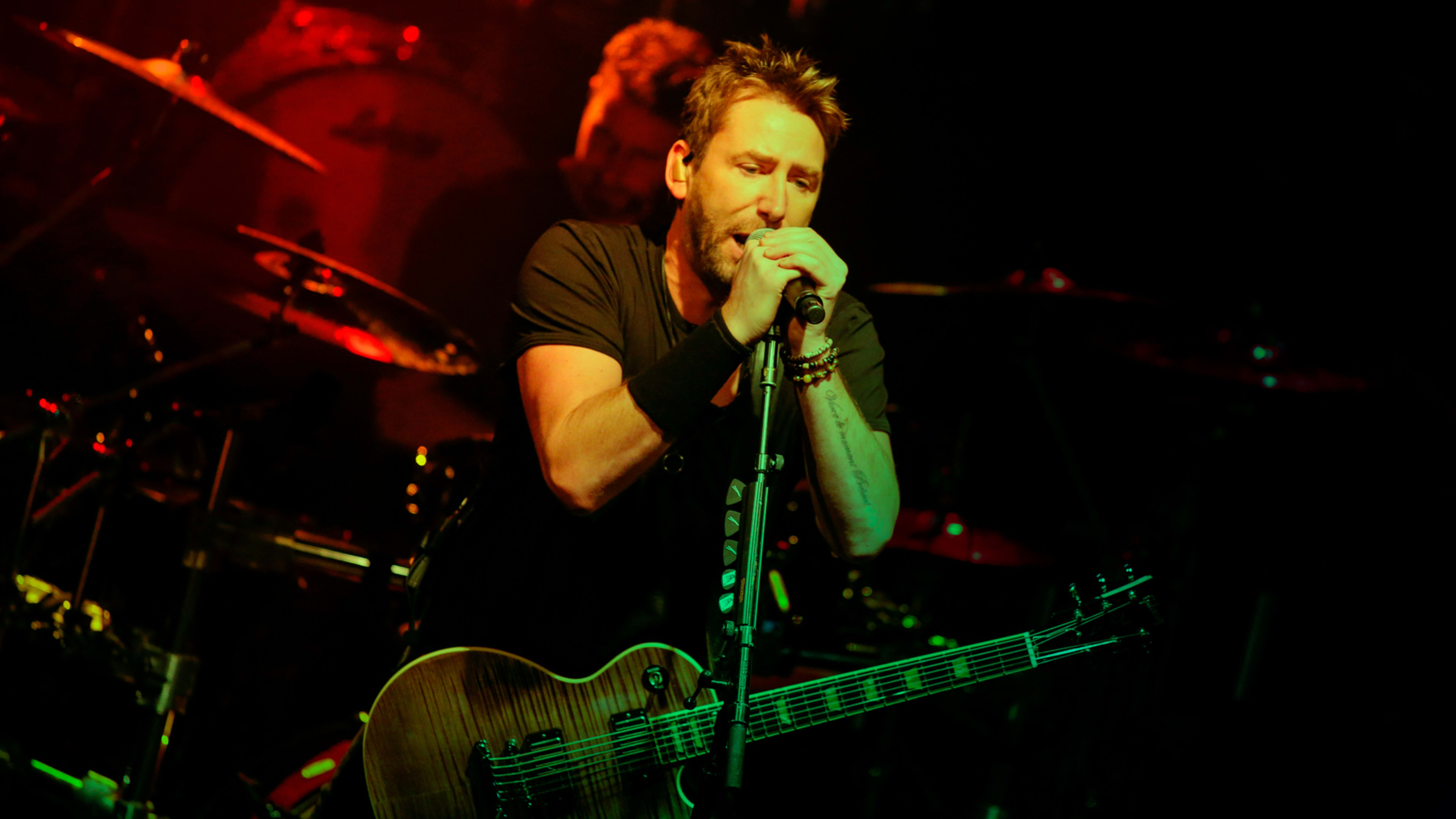 This is how Nickelback reminds Trump what he really is (an unpopular president)