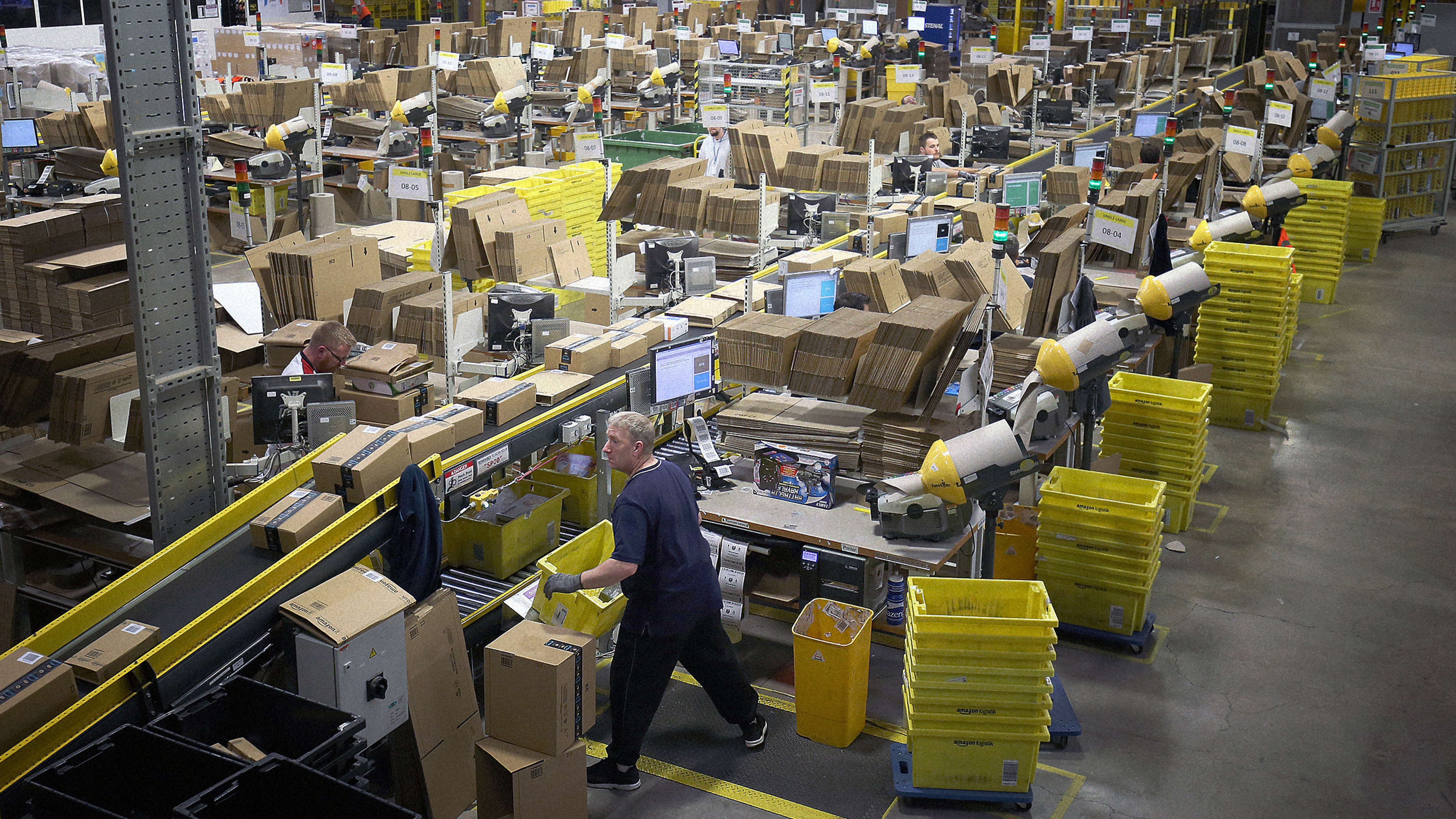 Fear inside Amazon warehouses as workers face sick colleagues and mandatory overtime