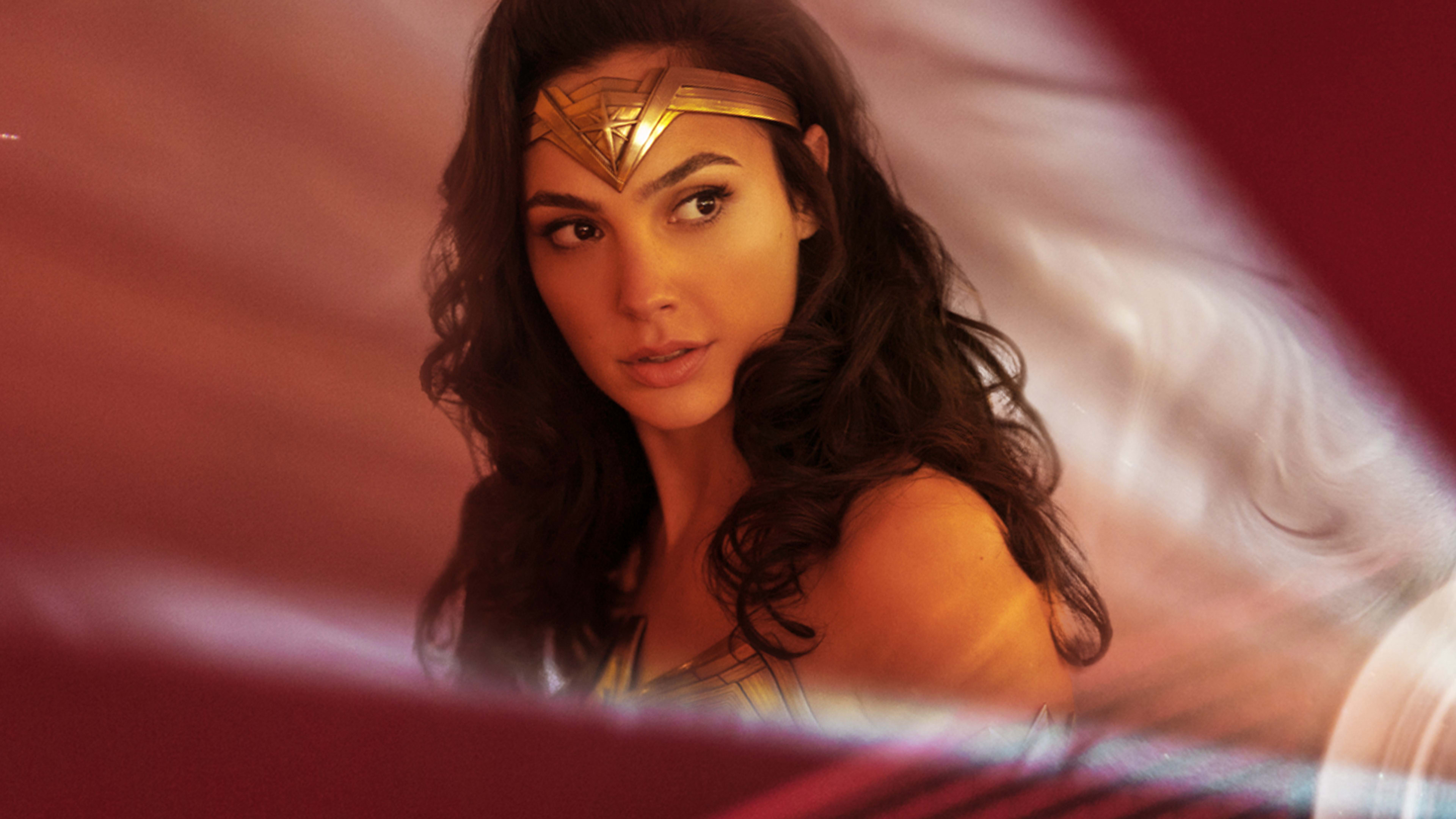 Can ‘Wonder Woman 1984’ save Christmas? And HBO Max?