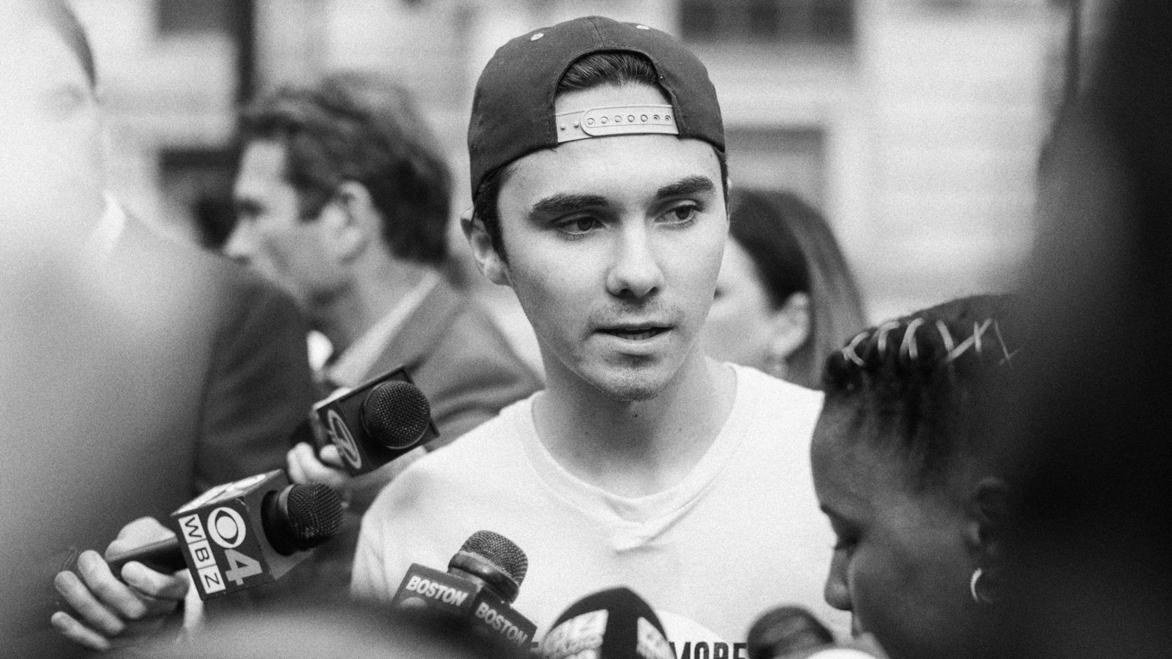 Good Pillow vs. MyPillow How to sign up for David Hogg's pillow fight