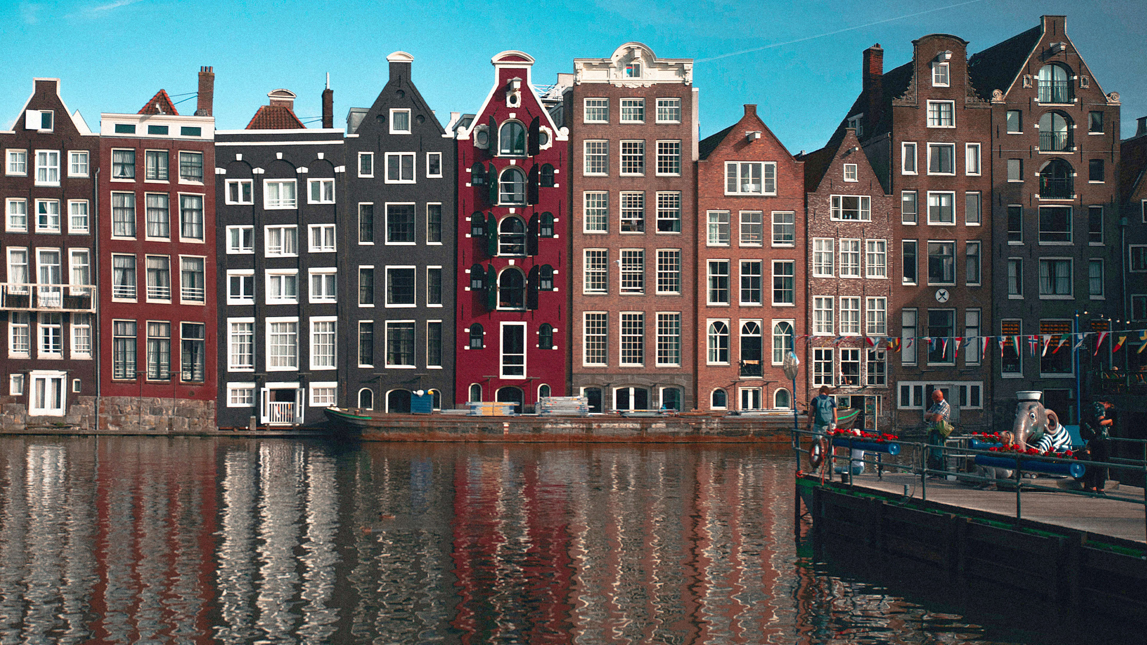 What should tourism be like after COVID-19? Look to Amsterdam