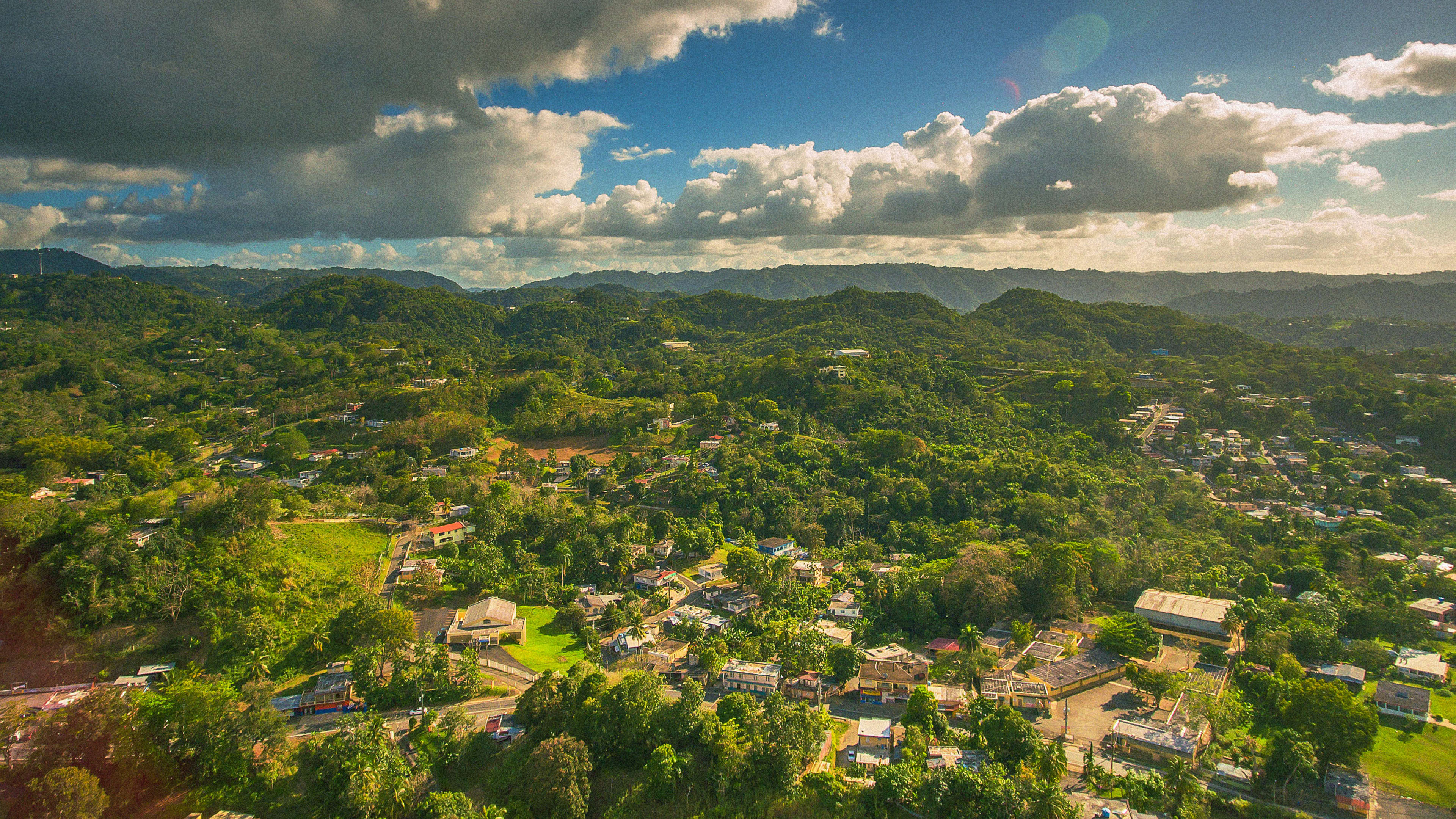 Puerto Rico could rebuild its power grid with renewables, but FEMA plans to fund fossil fuels