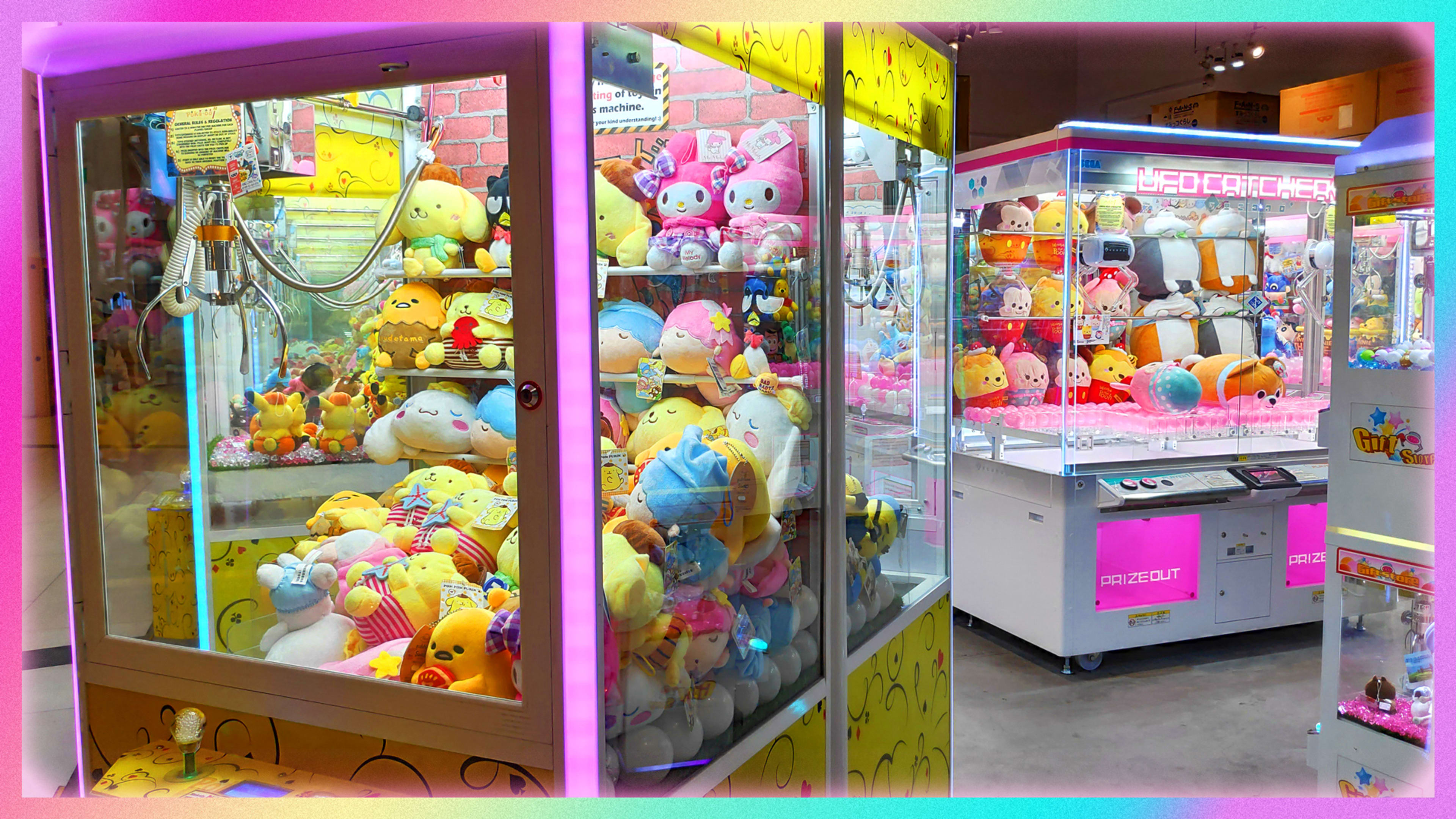 Now you can remote-control a real claw game from your smartphone