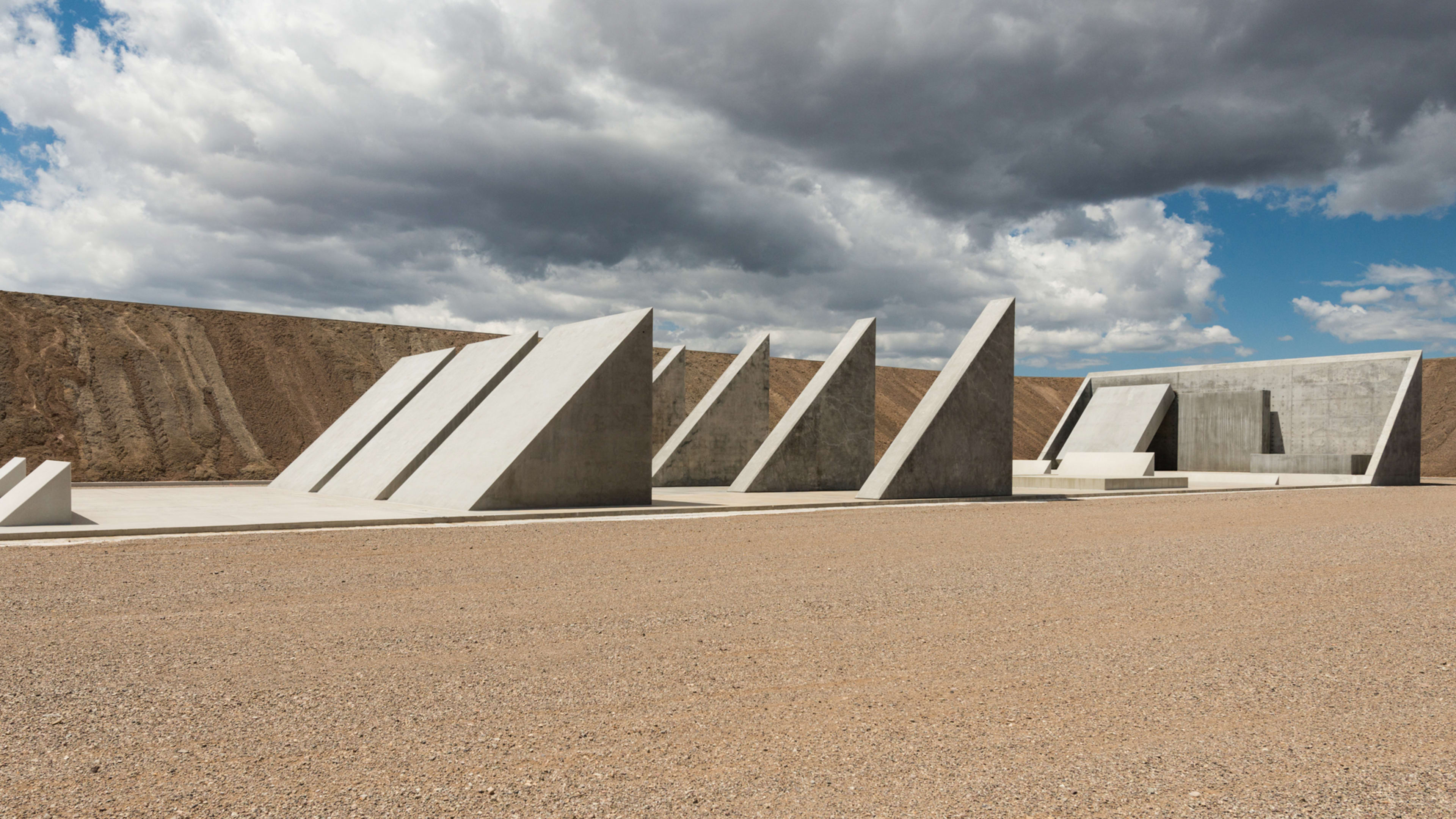 This $40 million, mile-long desert sculpture lets in only 6 visitors per day