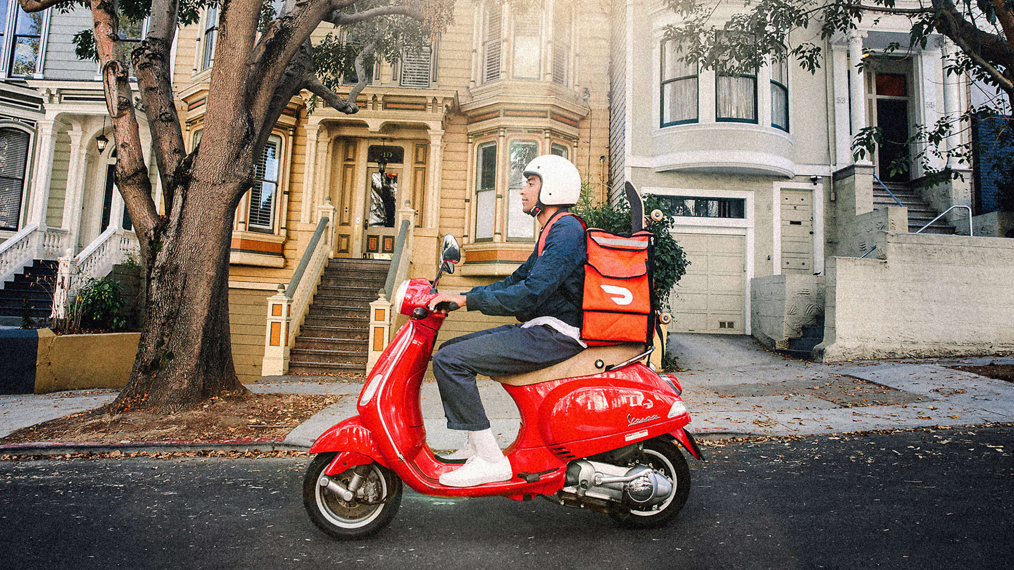 DoorDash Q4 earnings: Customers are ordering more delivery, but company posts wide net loss
